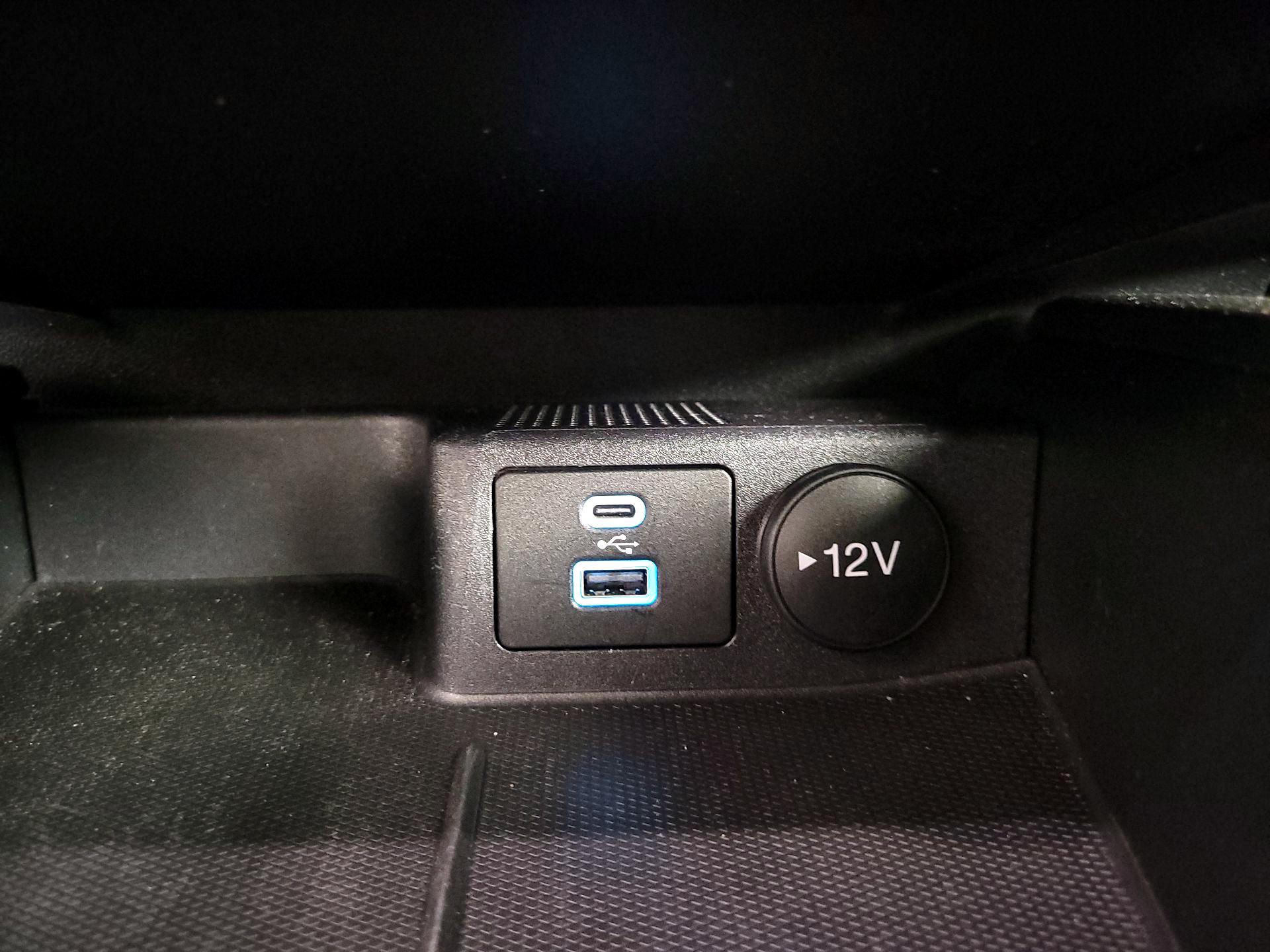 Thumbnail: 2023 Ford Escape - 18