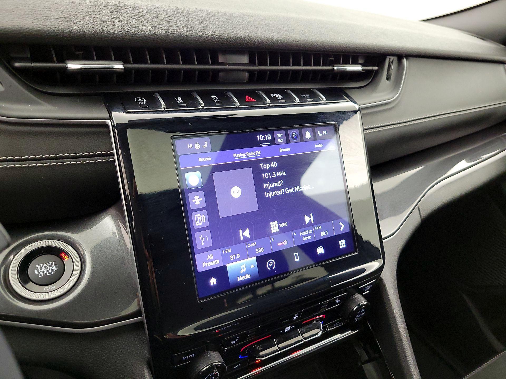 Thumbnail: 2023 Jeep Grand Cherokee - 15