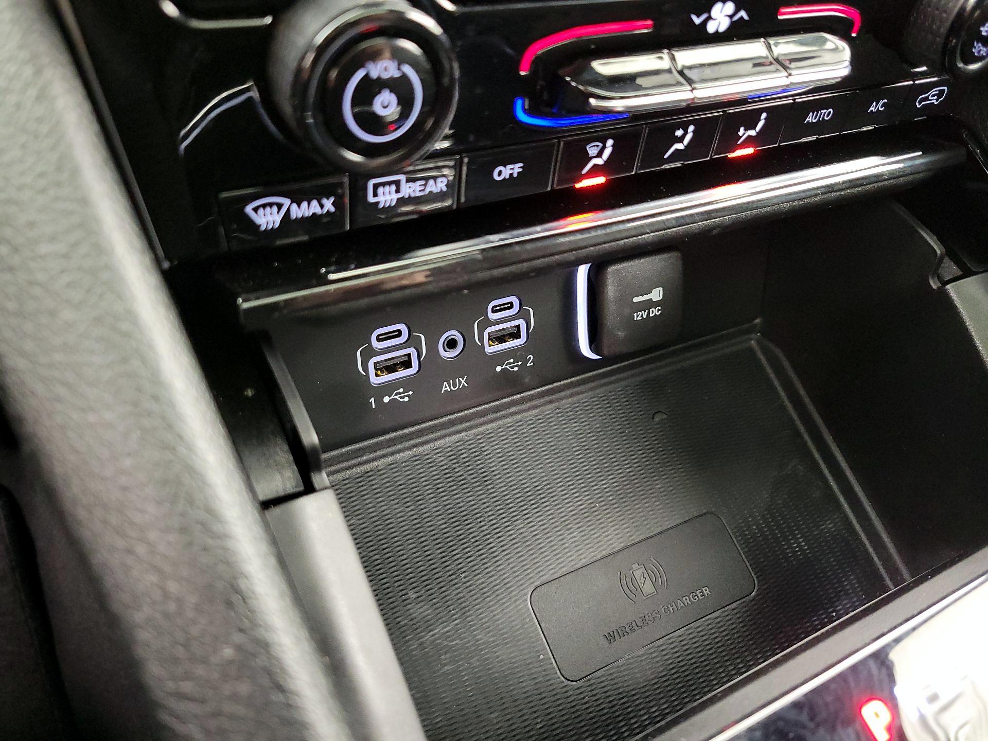 Thumbnail: 2023 Jeep Grand Cherokee - 18