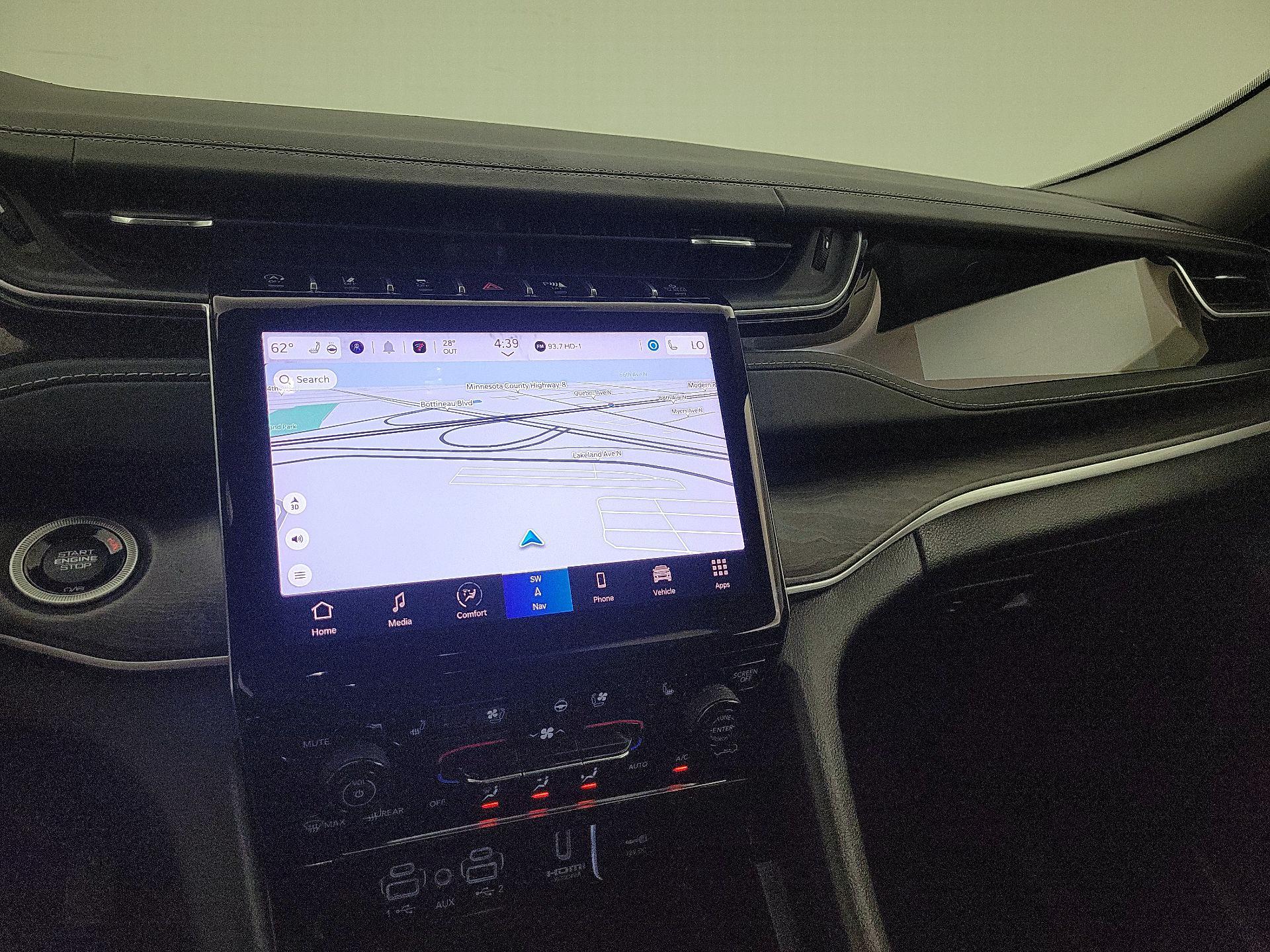 Thumbnail: 2023 Jeep Grand Cherokee L - 14