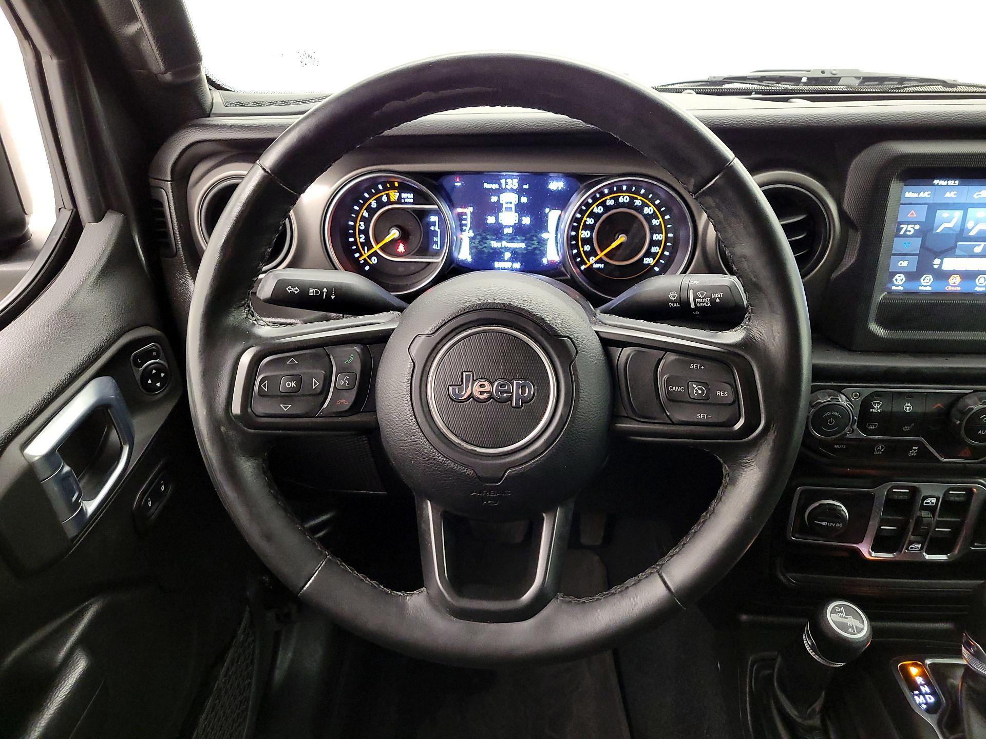 Thumbnail: 2022 Jeep Gladiator - 10