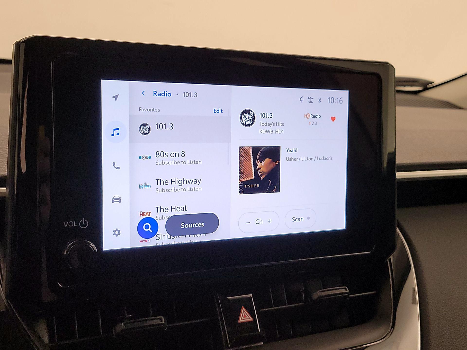 Thumbnail: 2025 Toyota Corolla Cross - 15