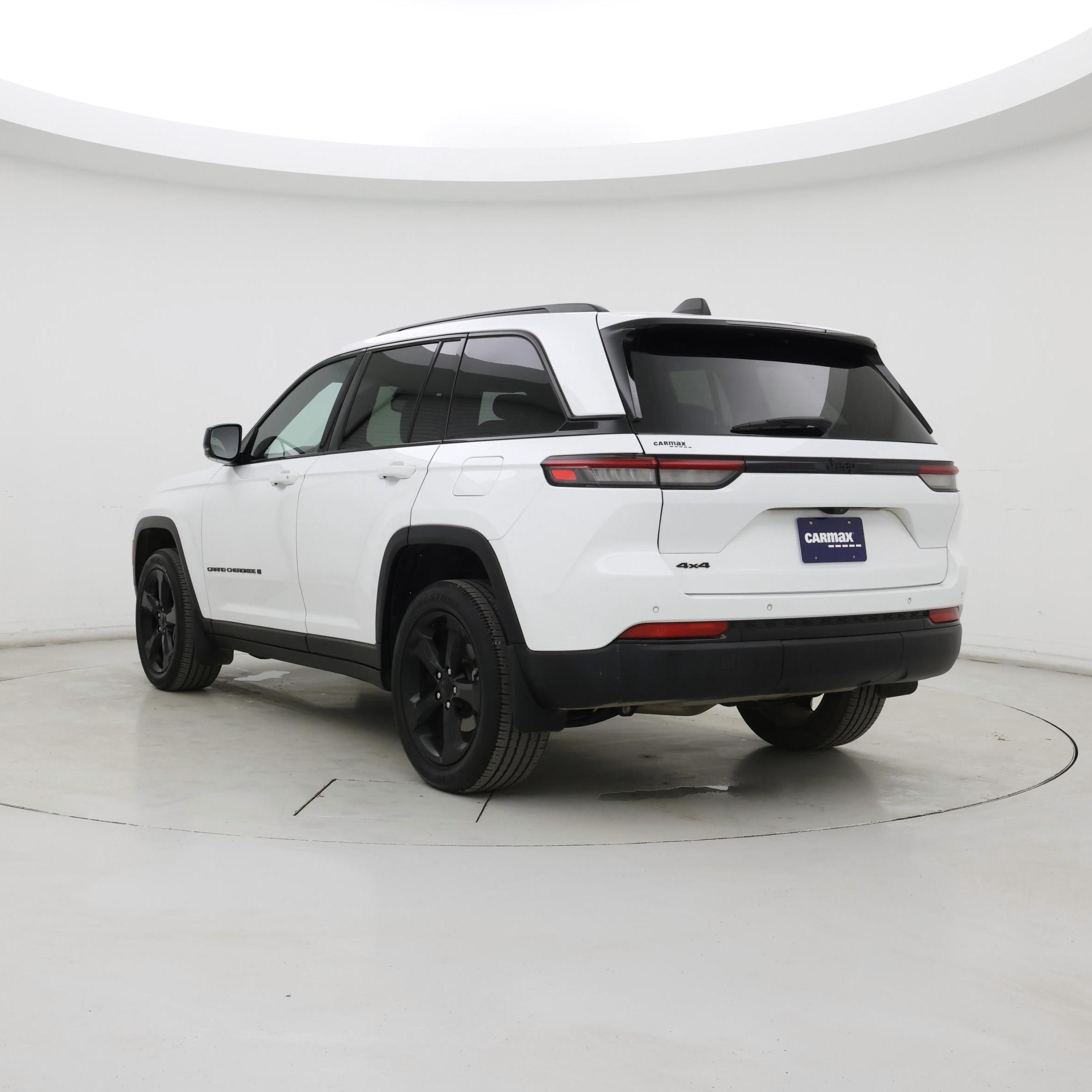 Thumbnail: 2023 Jeep Grand Cherokee - 2