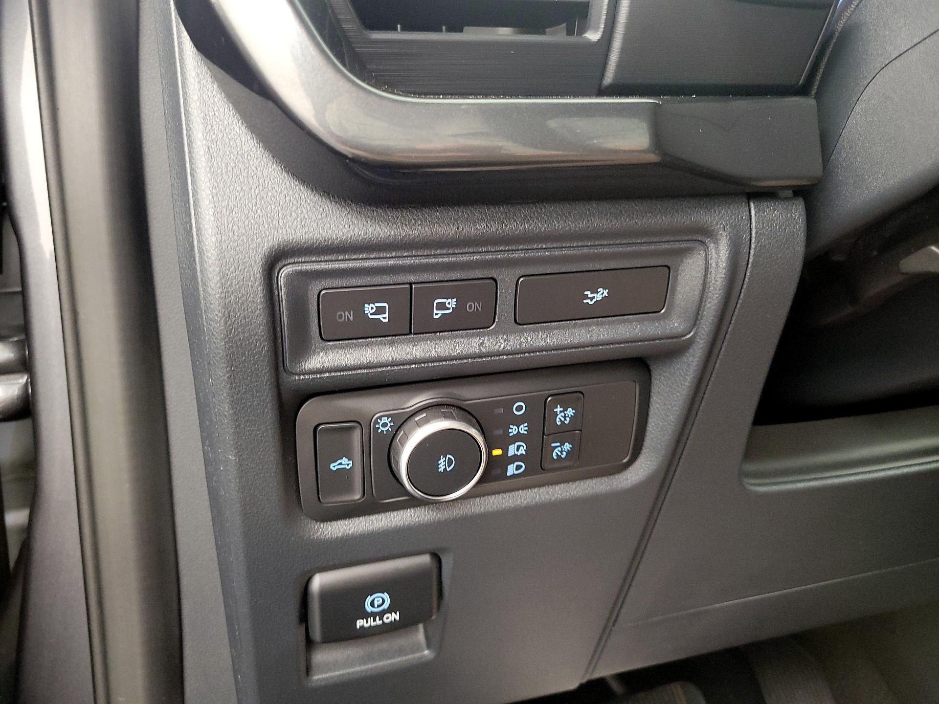 Thumbnail: 2022 Ford F-150 - 13