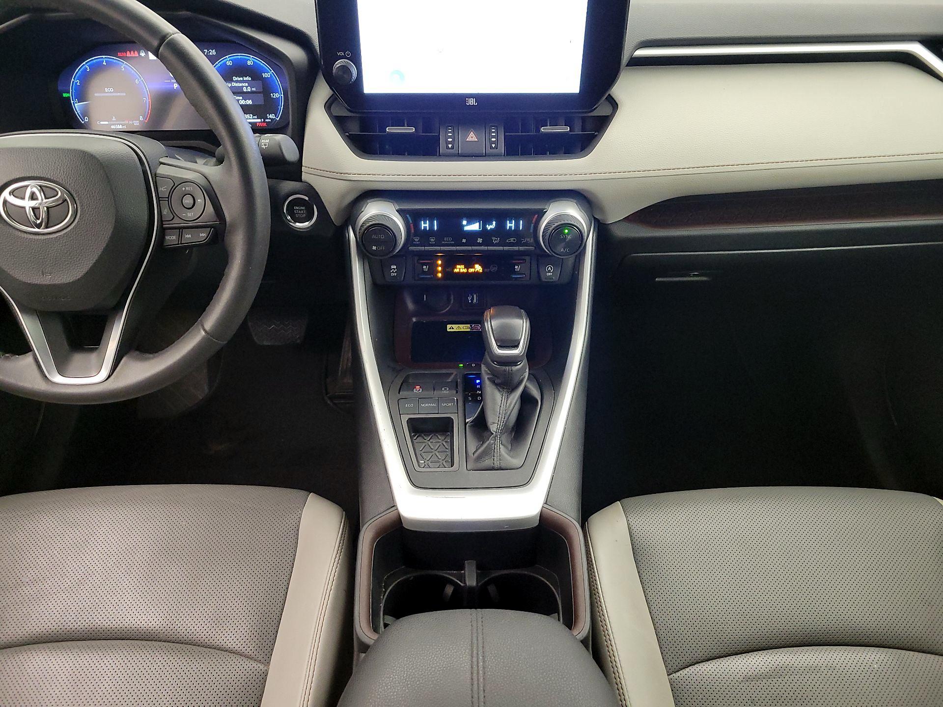 Thumbnail: 2024 Toyota RAV4 - 18