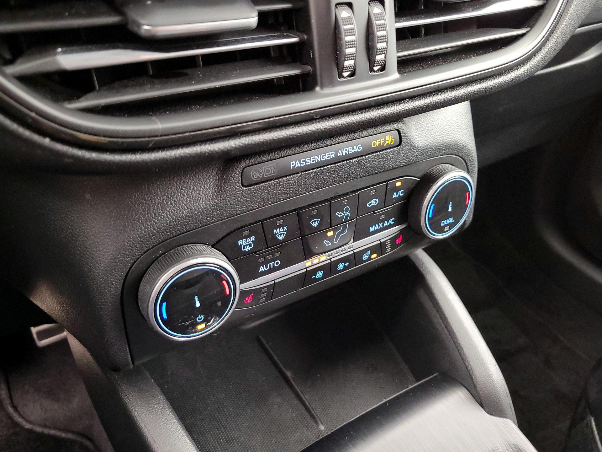 Thumbnail: 2024 Ford Escape - 16