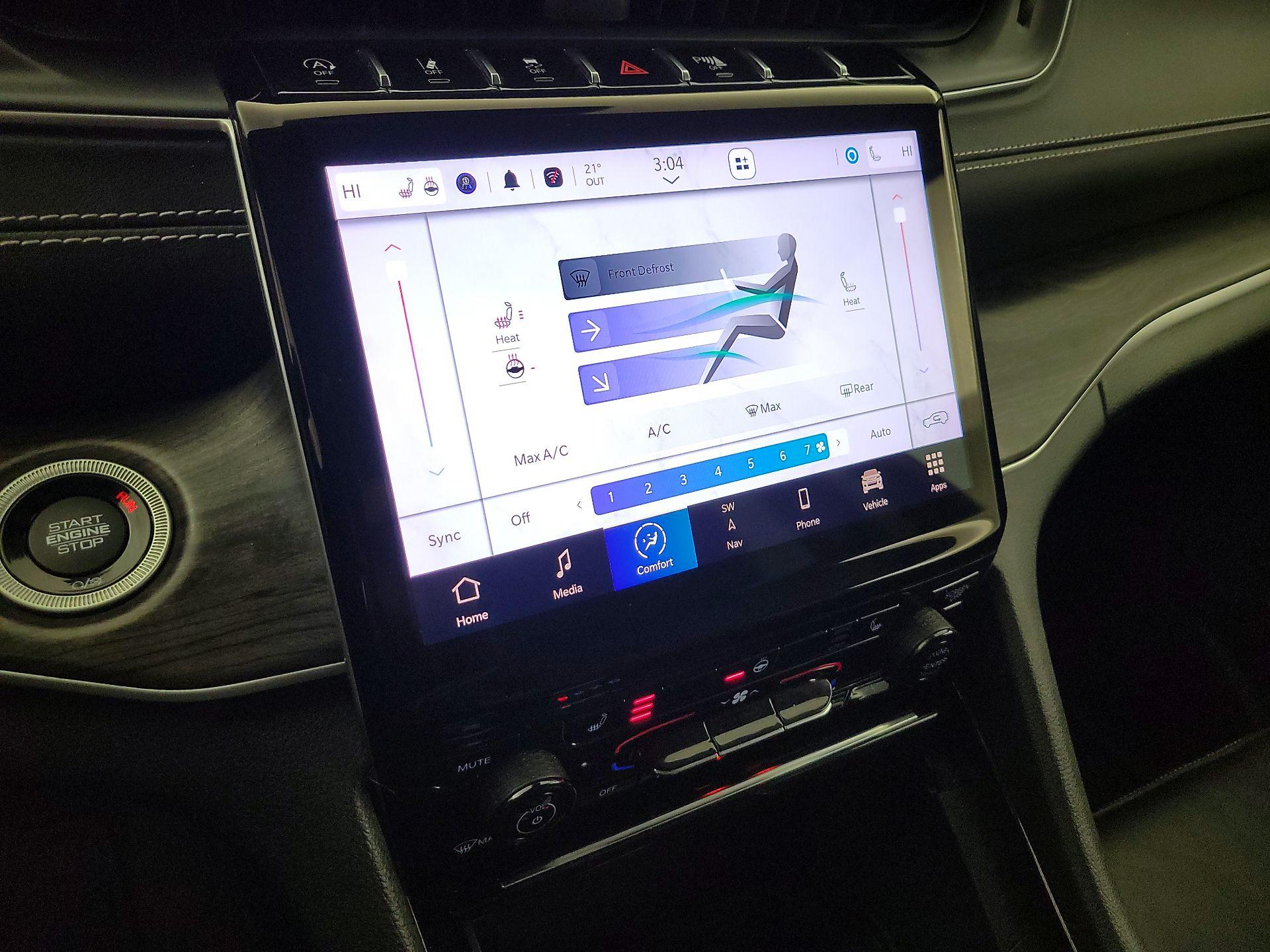 Thumbnail: 2023 Jeep Grand Cherokee - 17