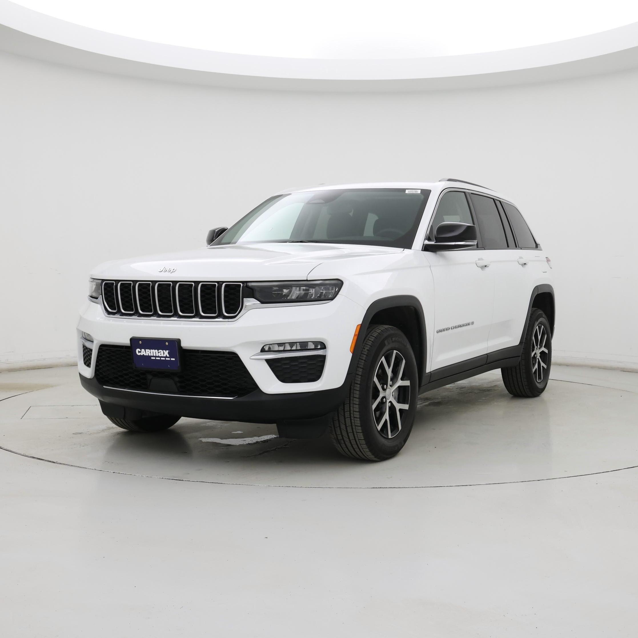 Thumbnail: 2023 Jeep Grand Cherokee - 4