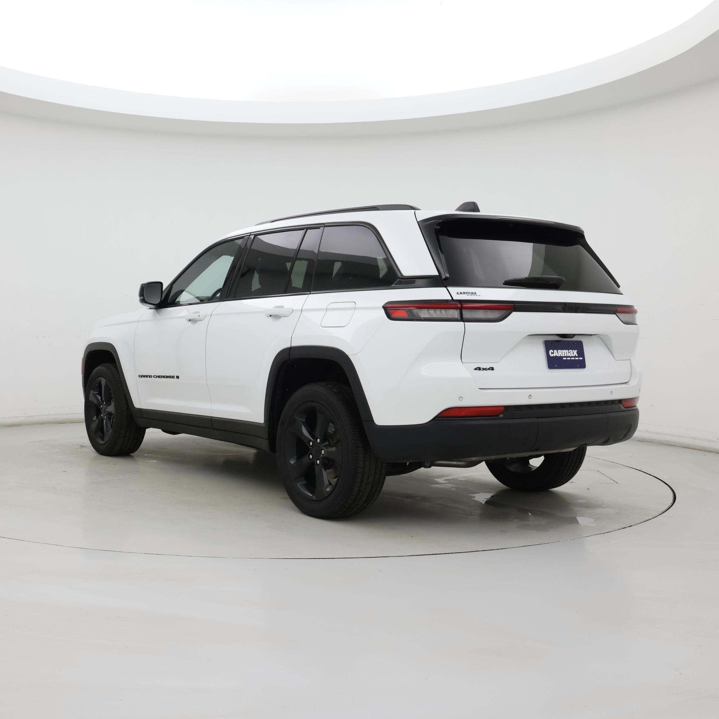 Thumbnail: 2022 Jeep Grand Cherokee - 2