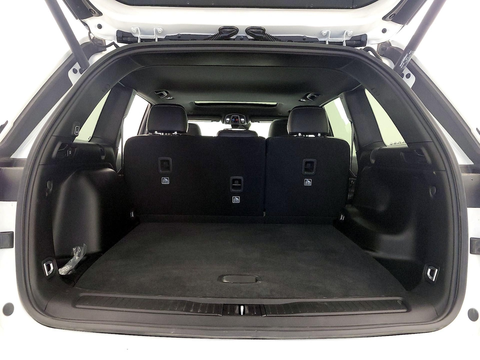 2022 Jeep Grand Cherokee Altitude - Photo 22