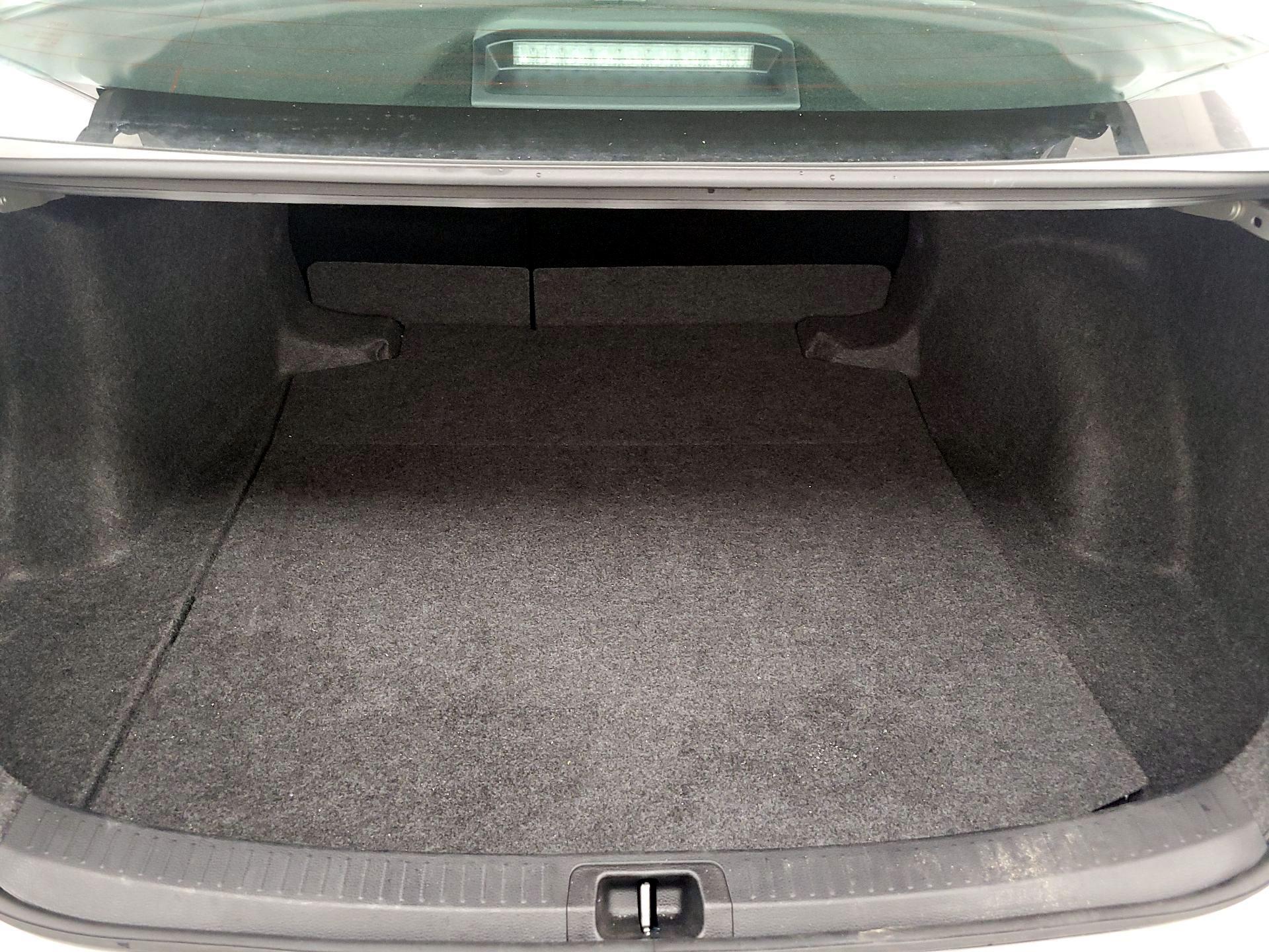 Thumbnail: 2025 Toyota Corolla - 20