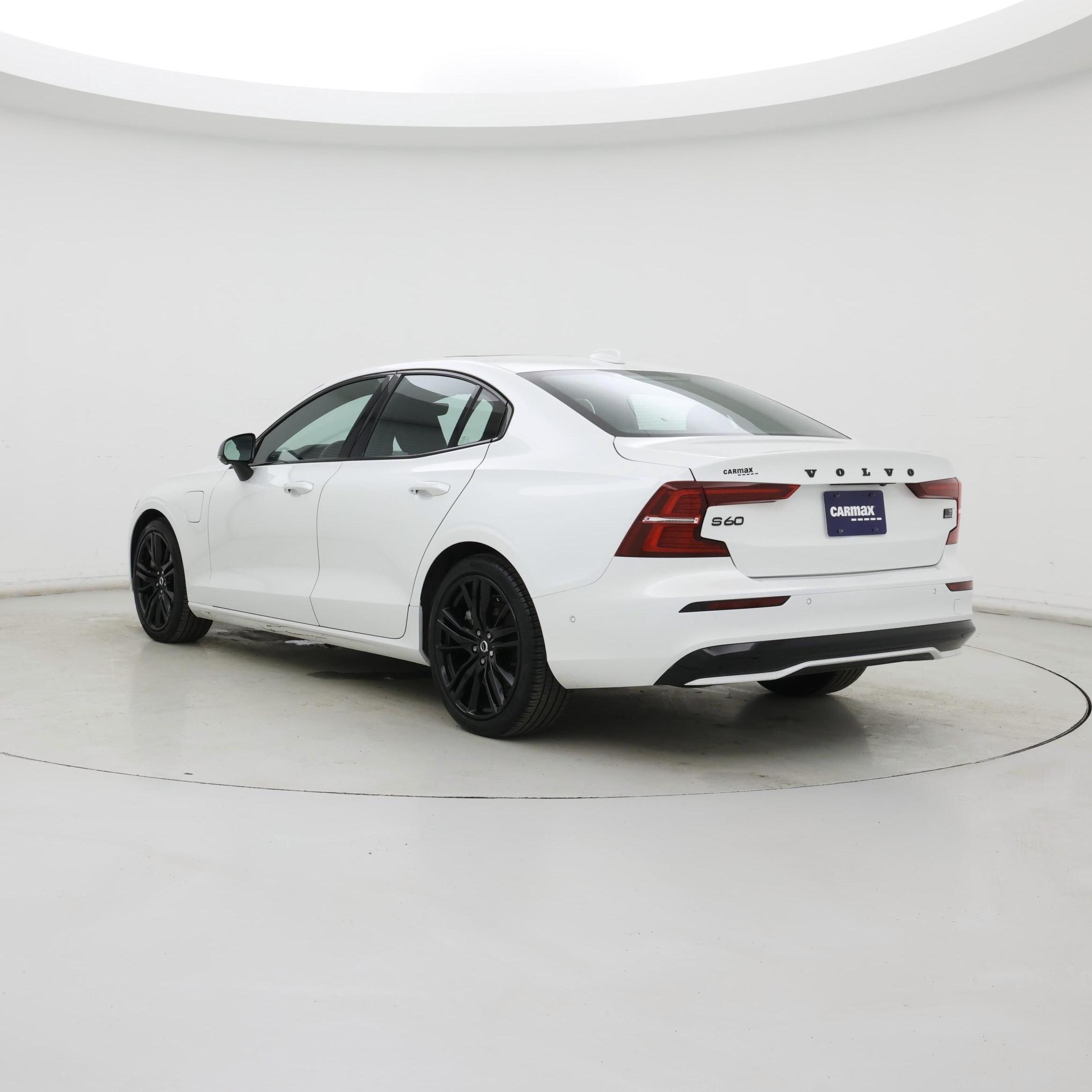 Thumbnail: 2024 Volvo S60 - 2