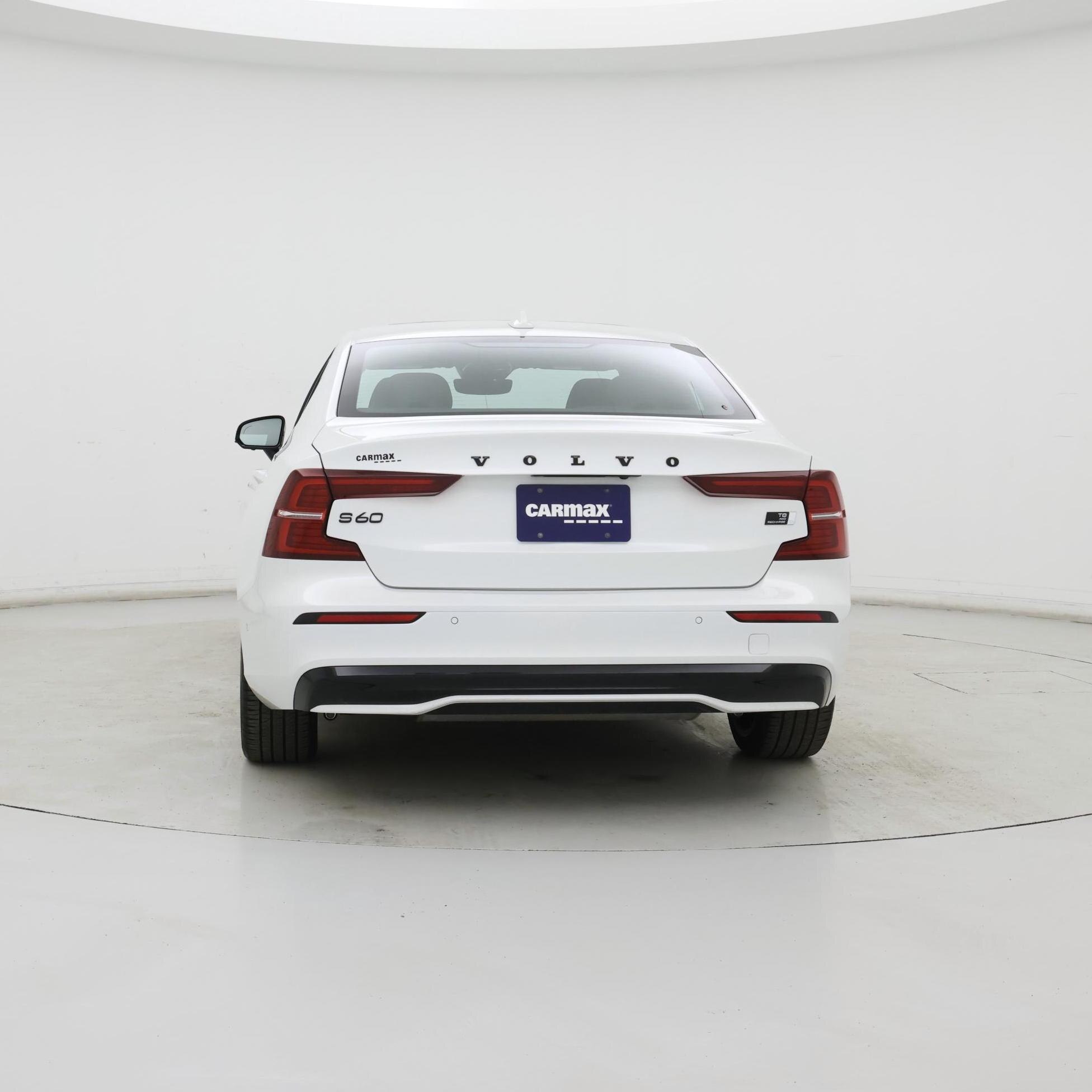 Thumbnail: 2024 Volvo S60 - 6