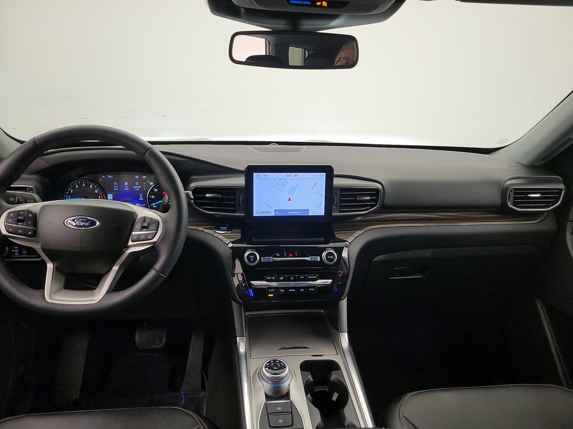 Thumbnail: 2023 Ford Explorer - 9