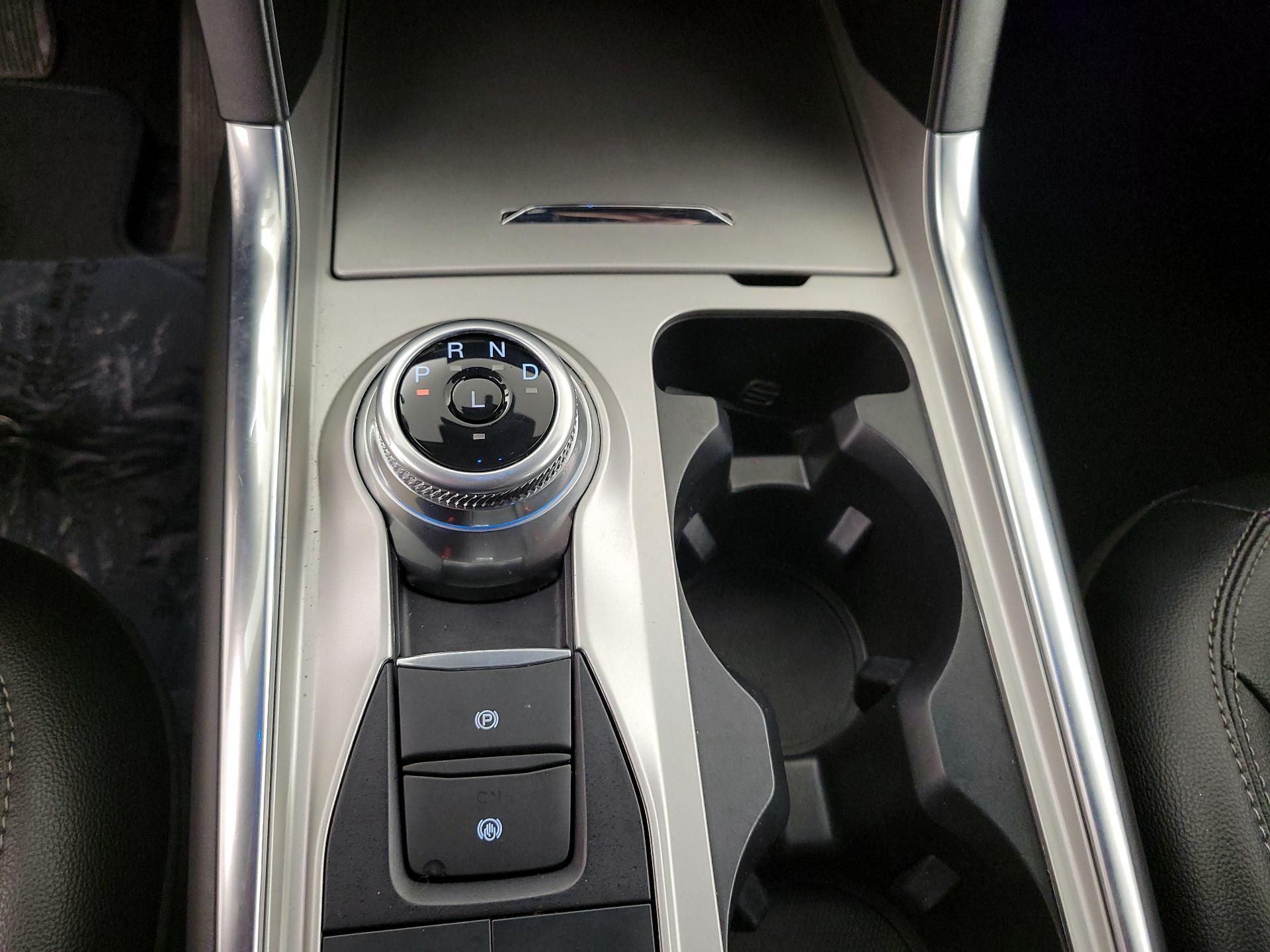 Thumbnail: 2023 Ford Explorer - 18