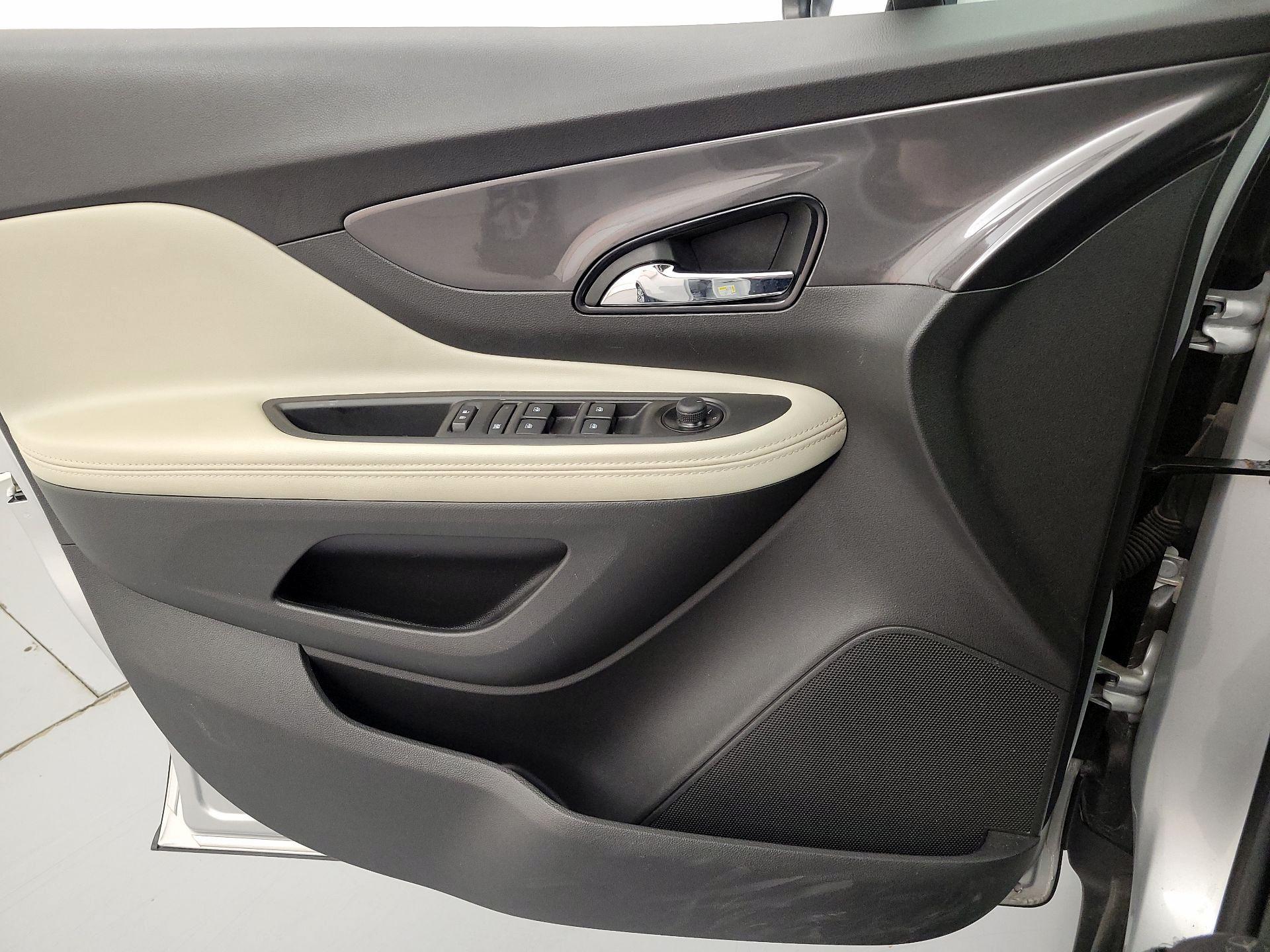 Thumbnail: 2021 Buick Encore - 12