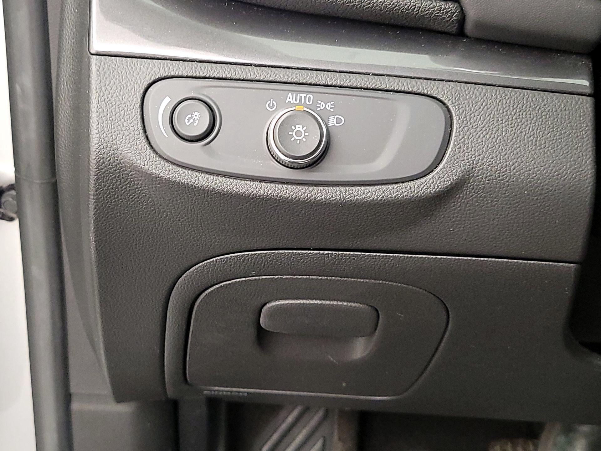 Thumbnail: 2021 Buick Encore - 13