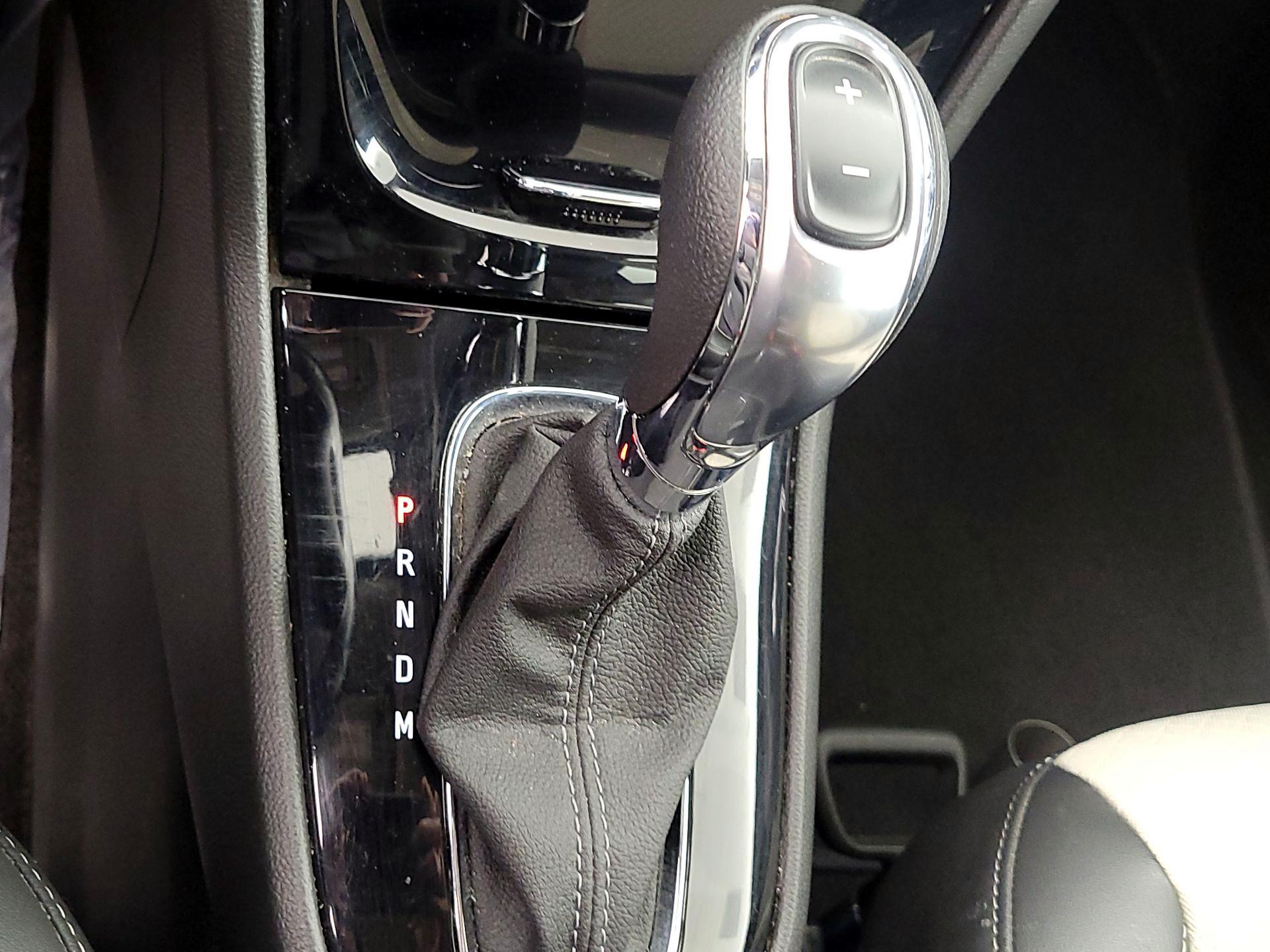 Thumbnail: 2021 Buick Encore - 17