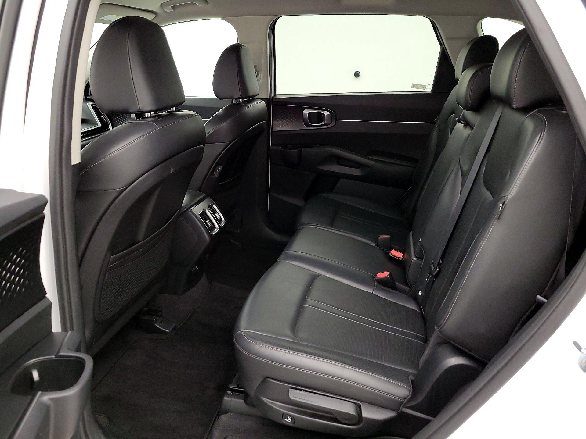 Thumbnail: 2024 Kia Sorento - 20