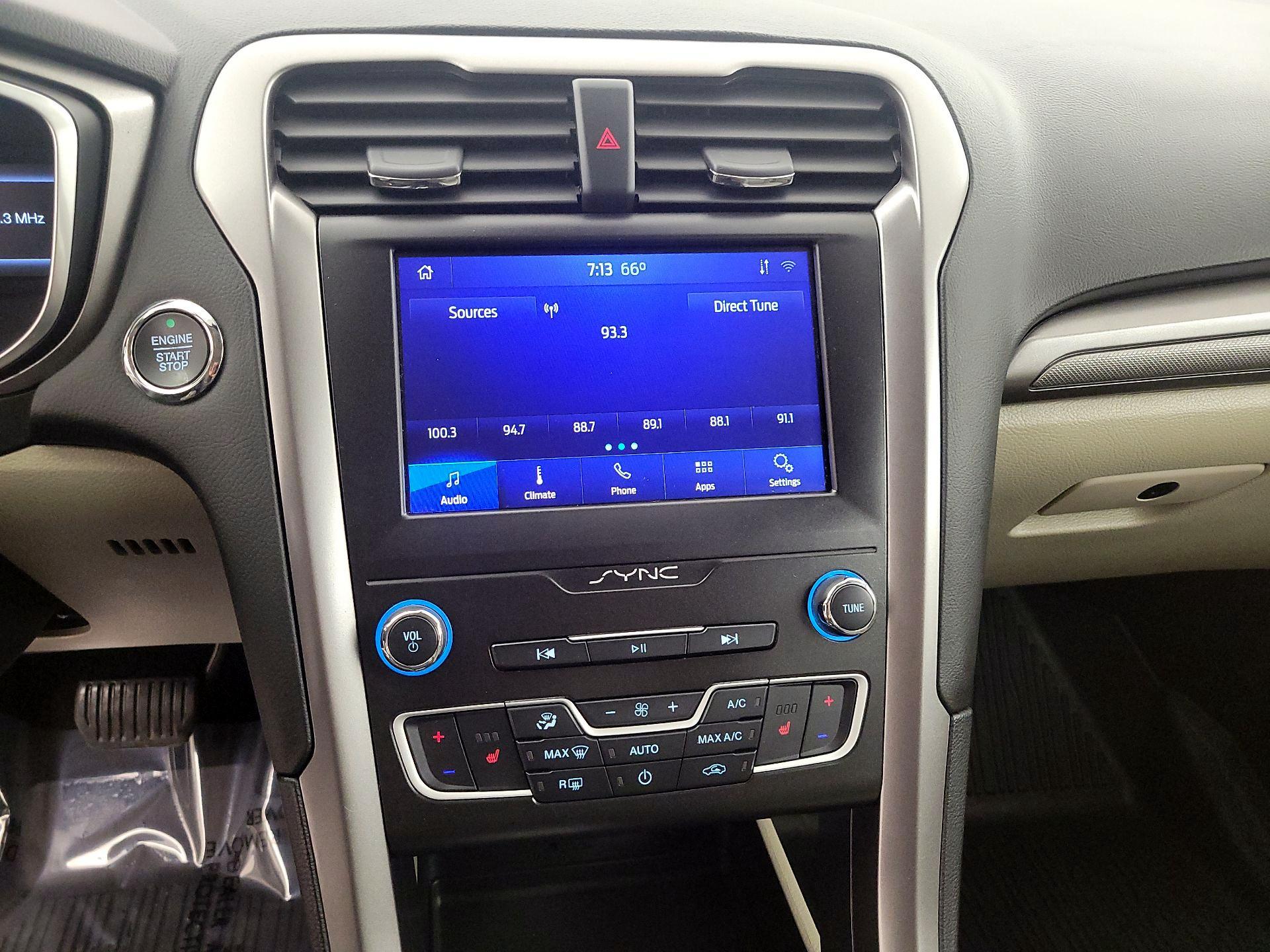 Thumbnail: 2020 Ford Fusion - 15