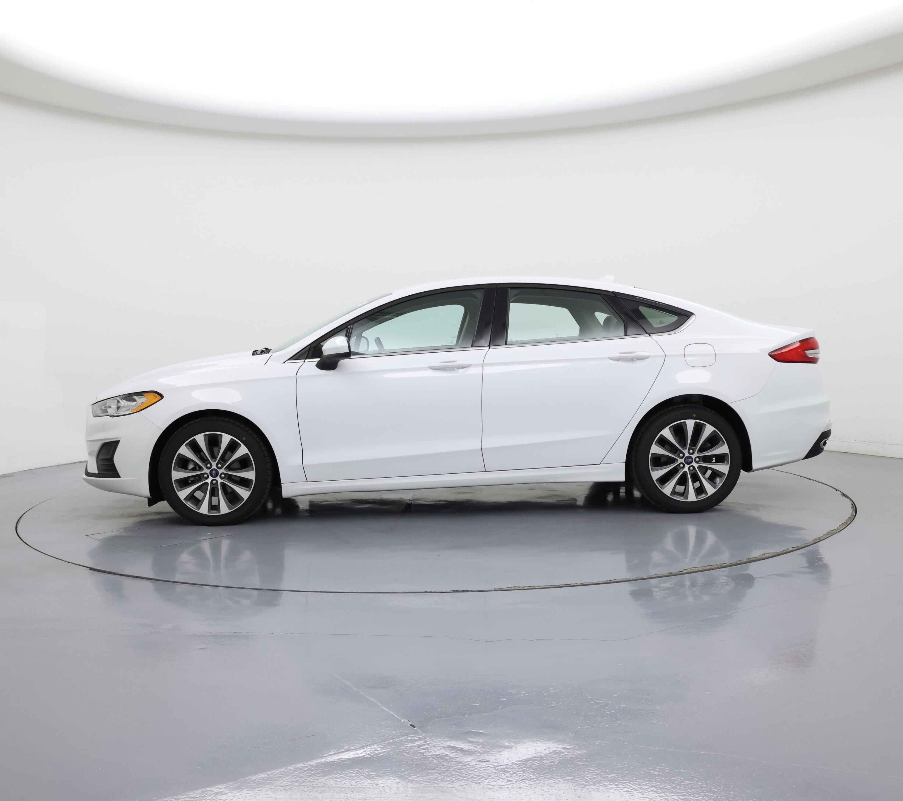 Thumbnail: 2020 Ford Fusion - 3