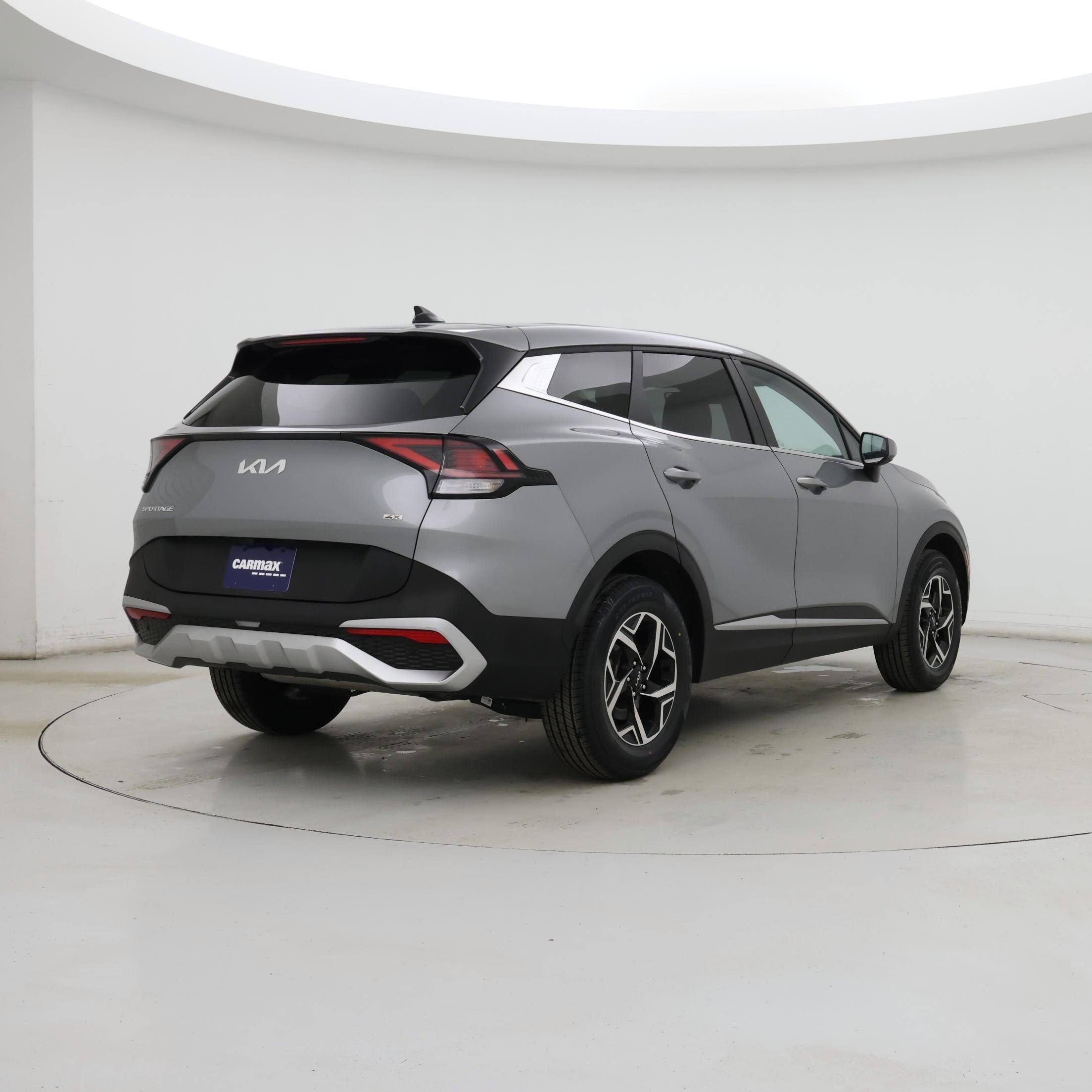 Thumbnail: 2024 Kia Sportage - 8