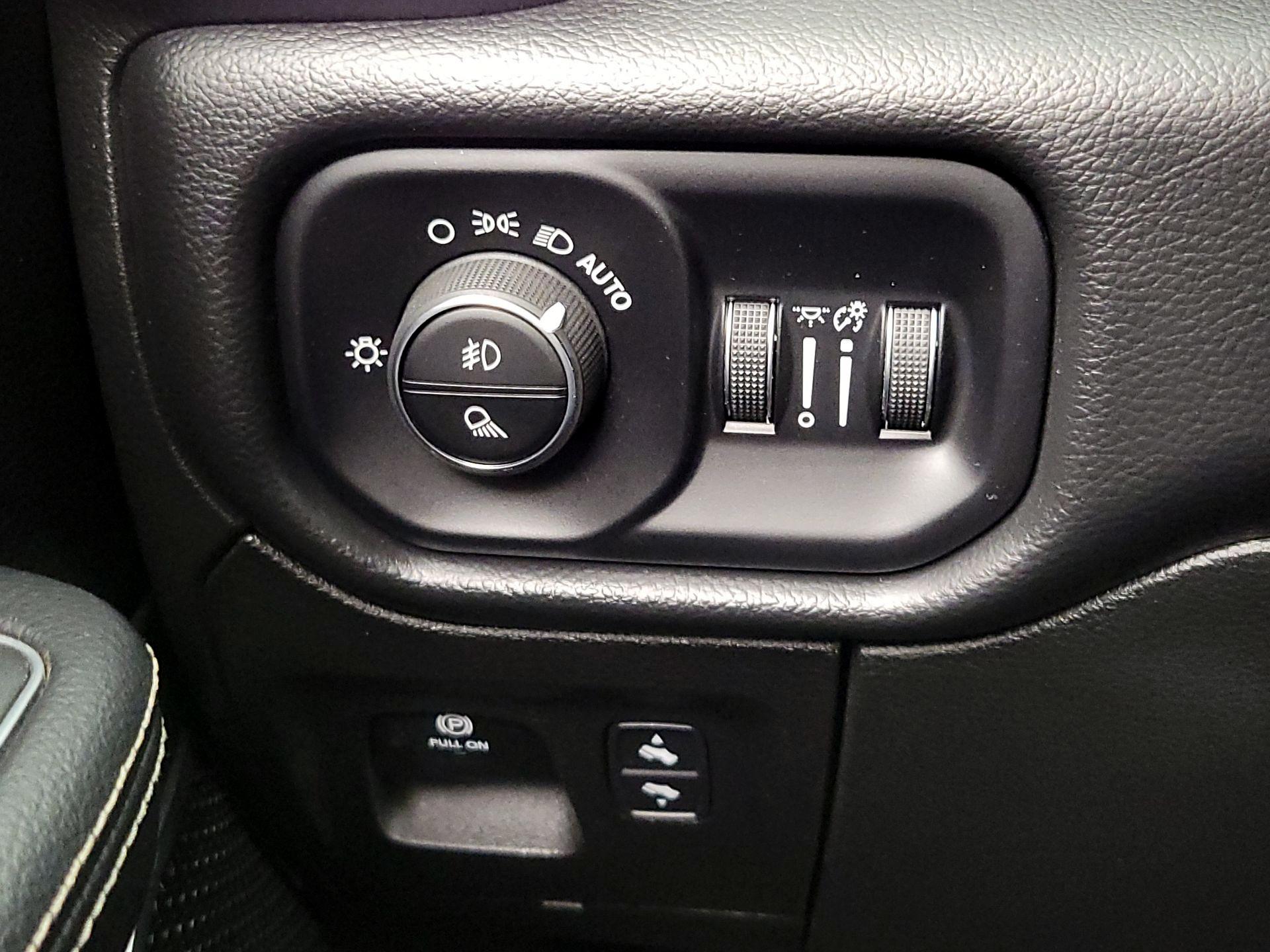 Thumbnail: 2022 RAM 1500 - 13