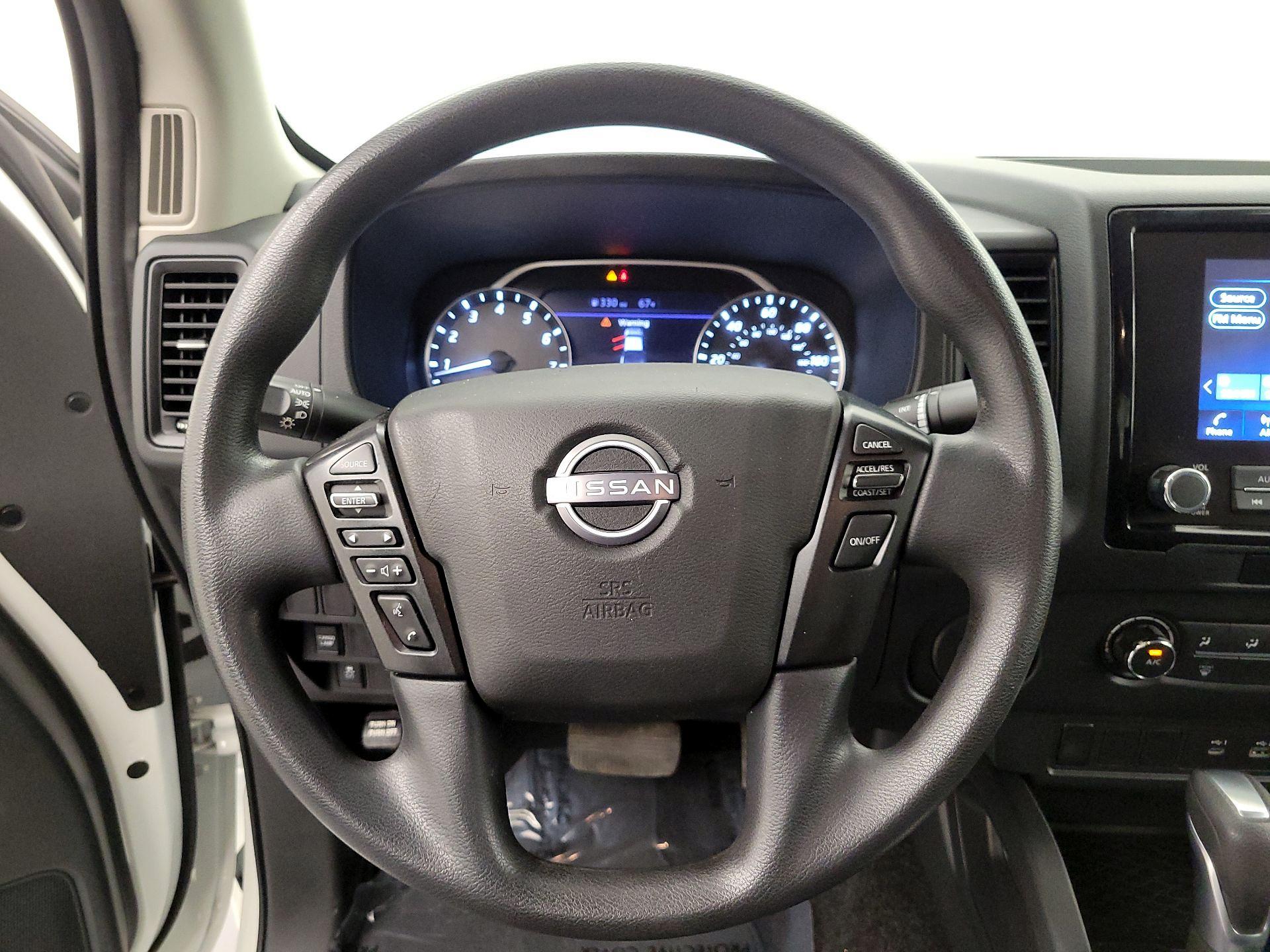 Thumbnail: 2022 Nissan Frontier - 10