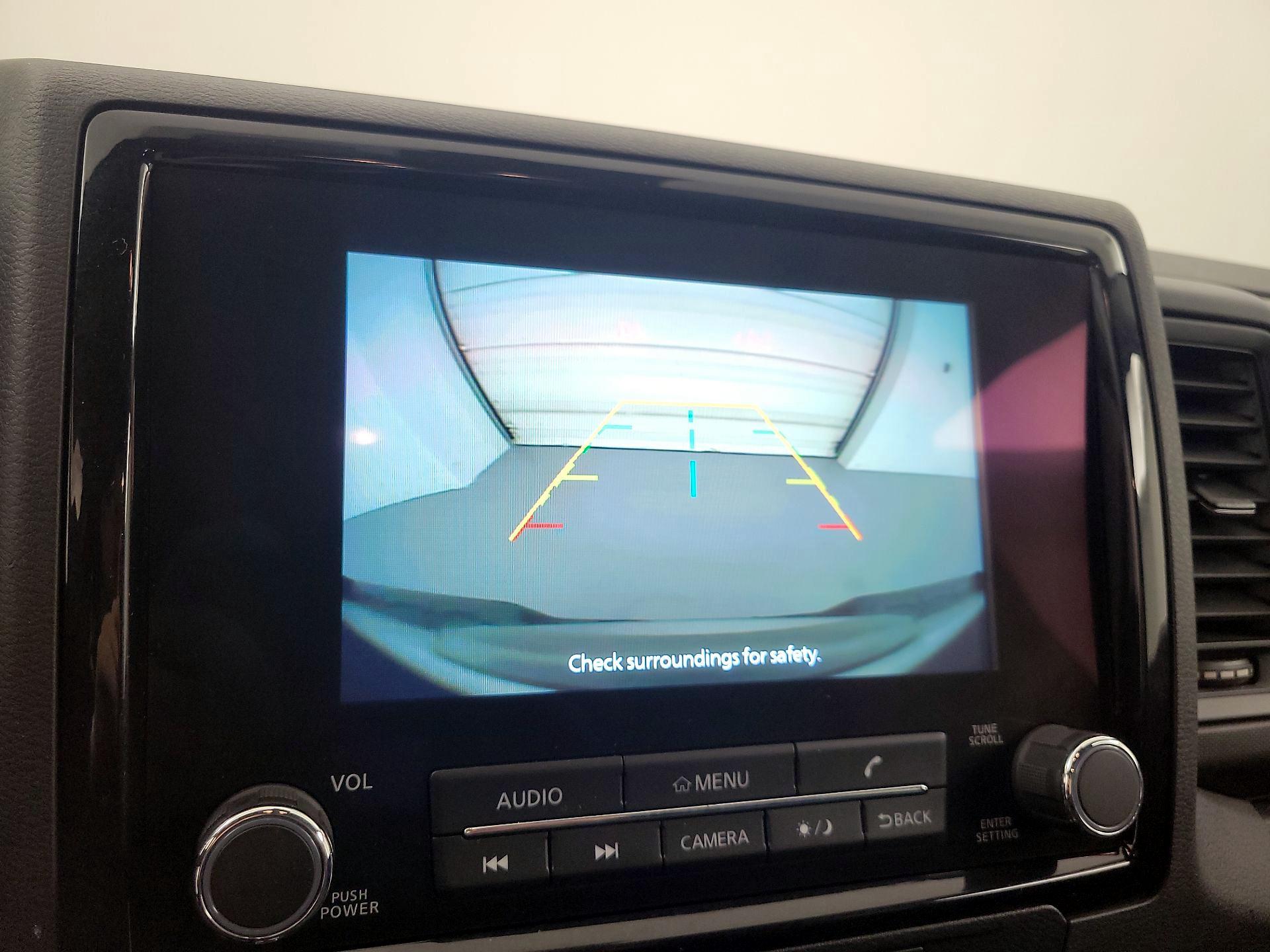 Thumbnail: 2022 Nissan Frontier - 14