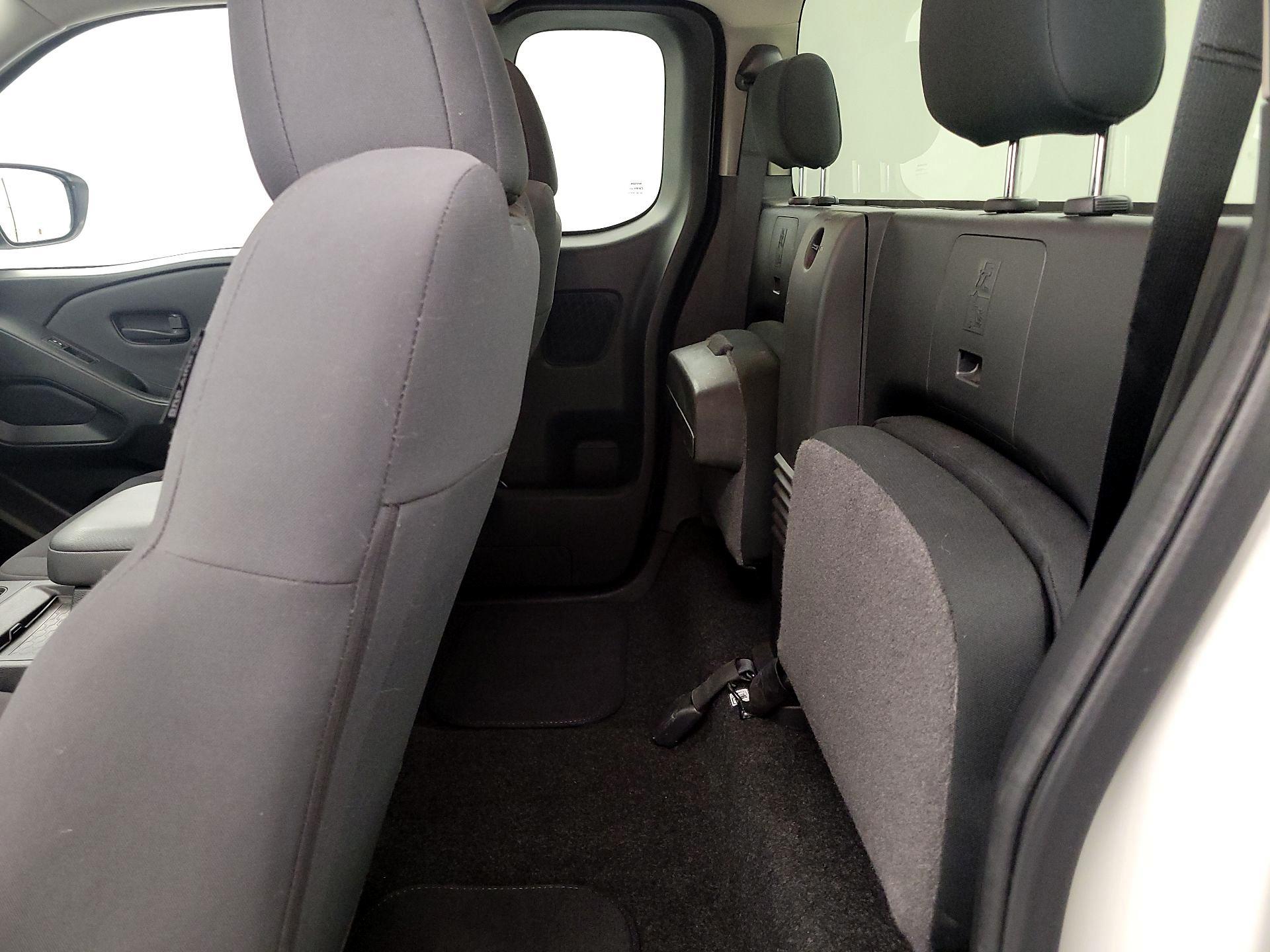 Thumbnail: 2022 Nissan Frontier - 19