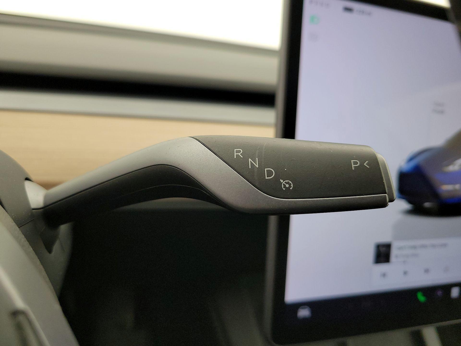 Thumbnail: 2023 Tesla Model 3 - 17