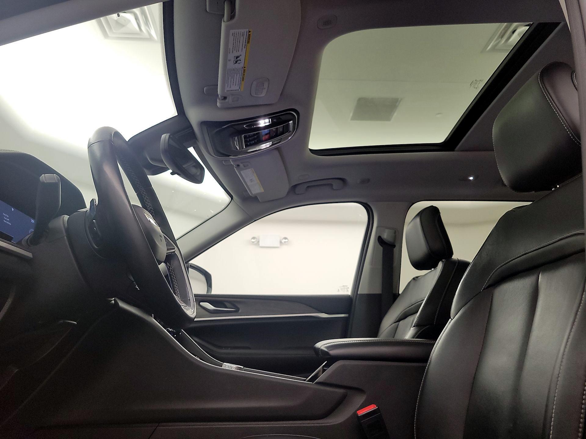 Thumbnail: 2022 Jeep Grand Cherokee L - 20