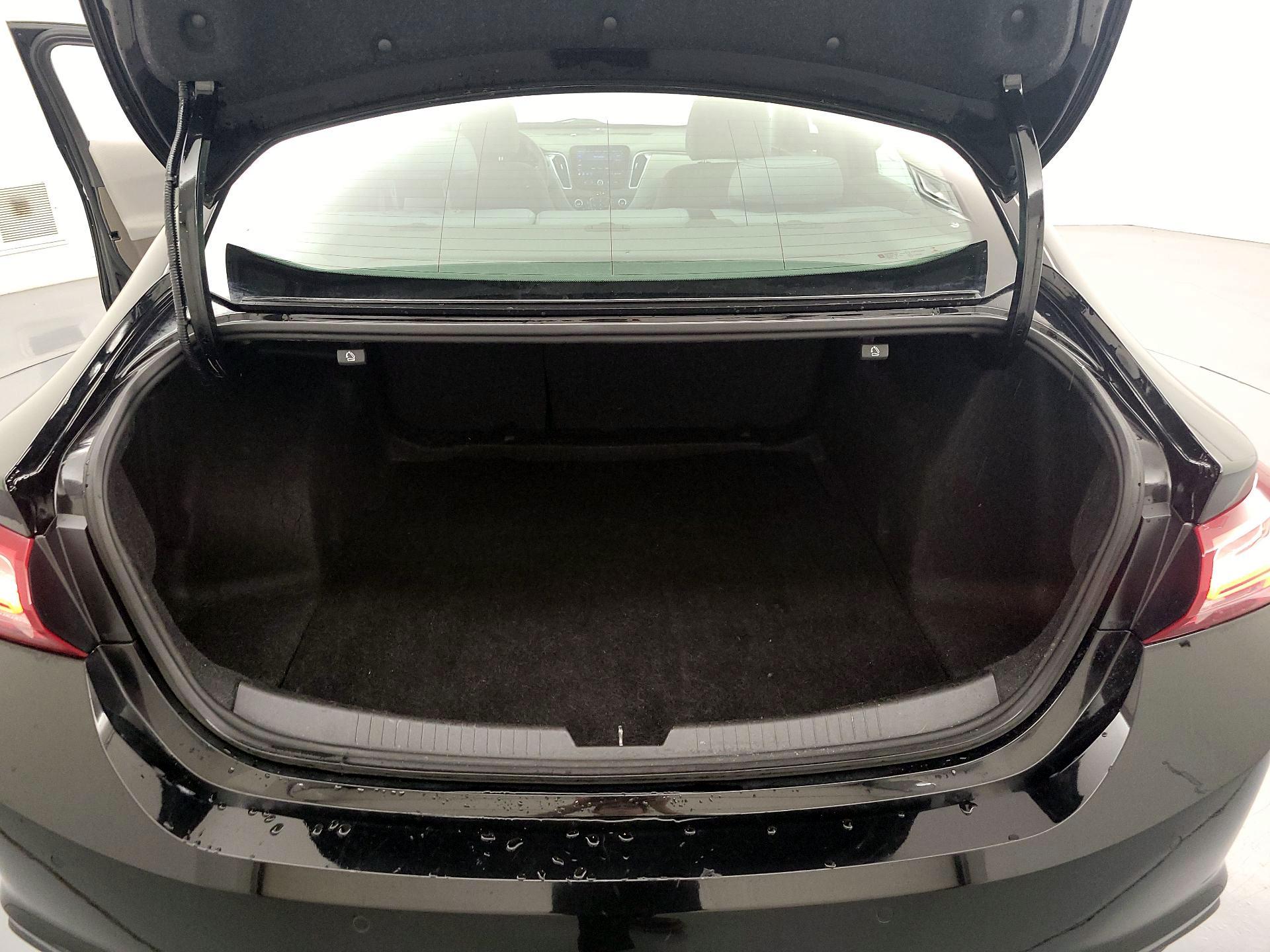 Thumbnail: 2020 Chevrolet Malibu - 20