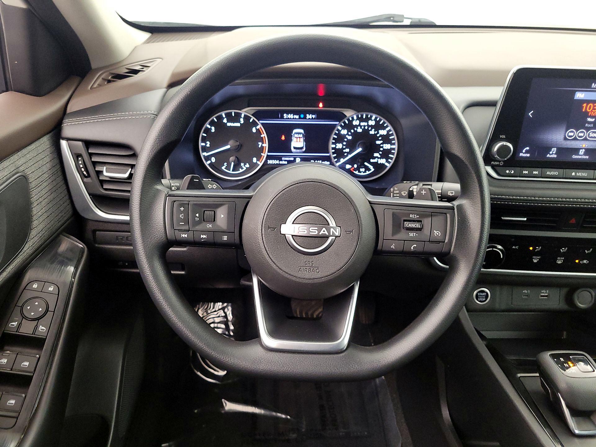 Thumbnail: 2023 Nissan Rogue - 10