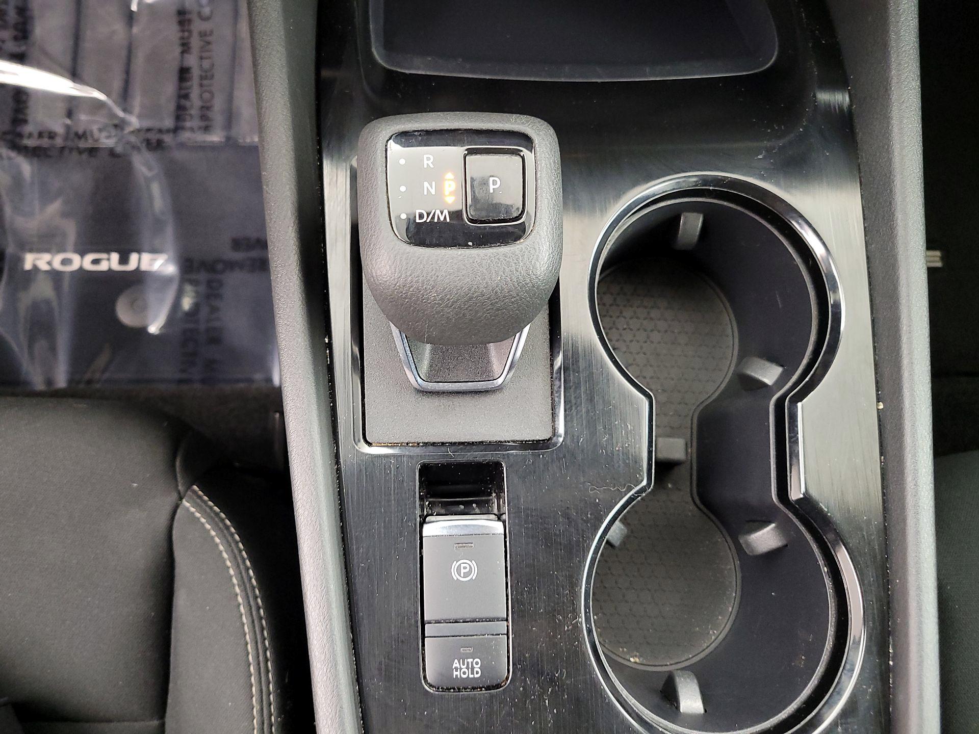 Thumbnail: 2023 Nissan Rogue - 17