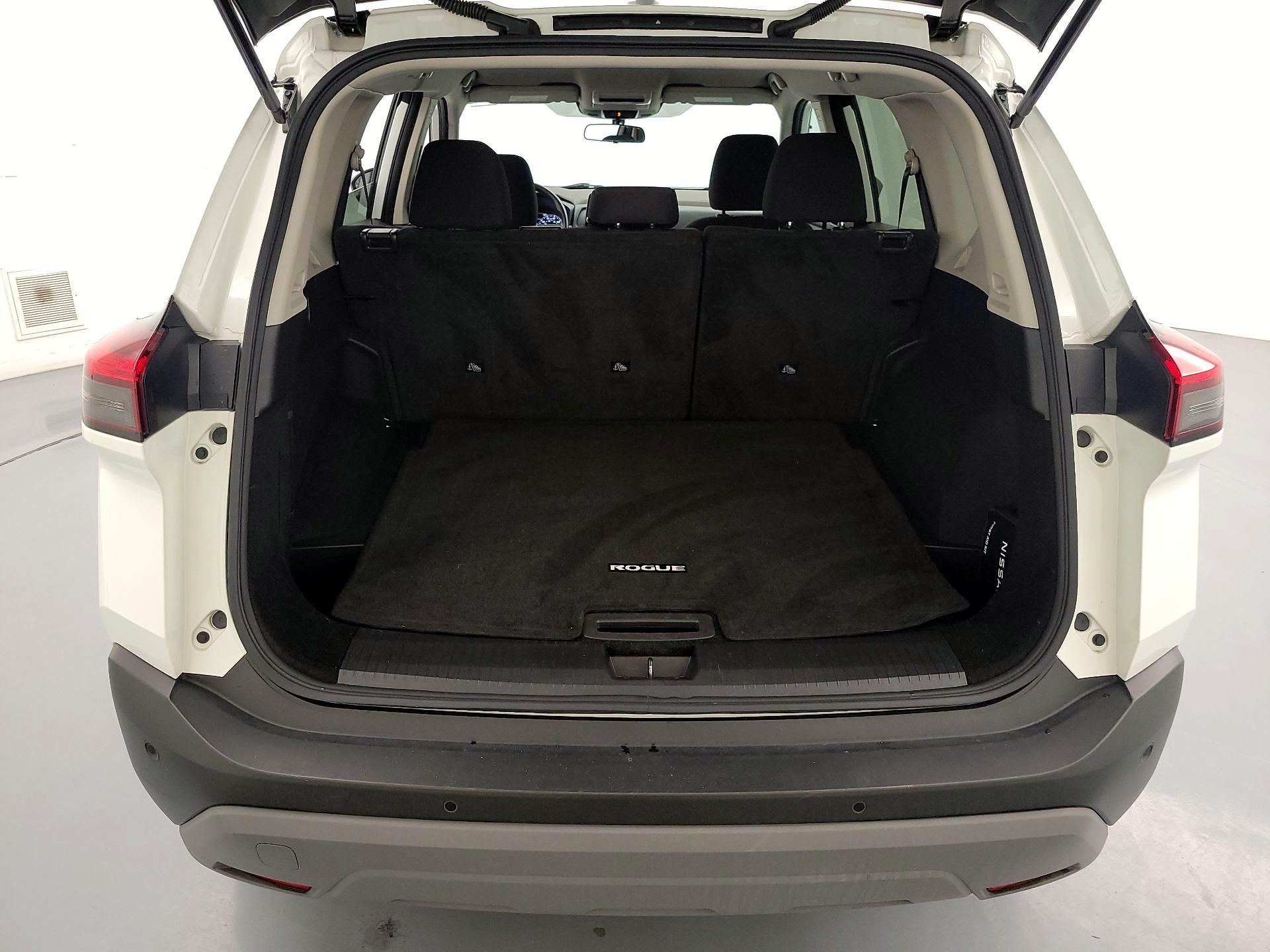 Thumbnail: 2023 Nissan Rogue - 20