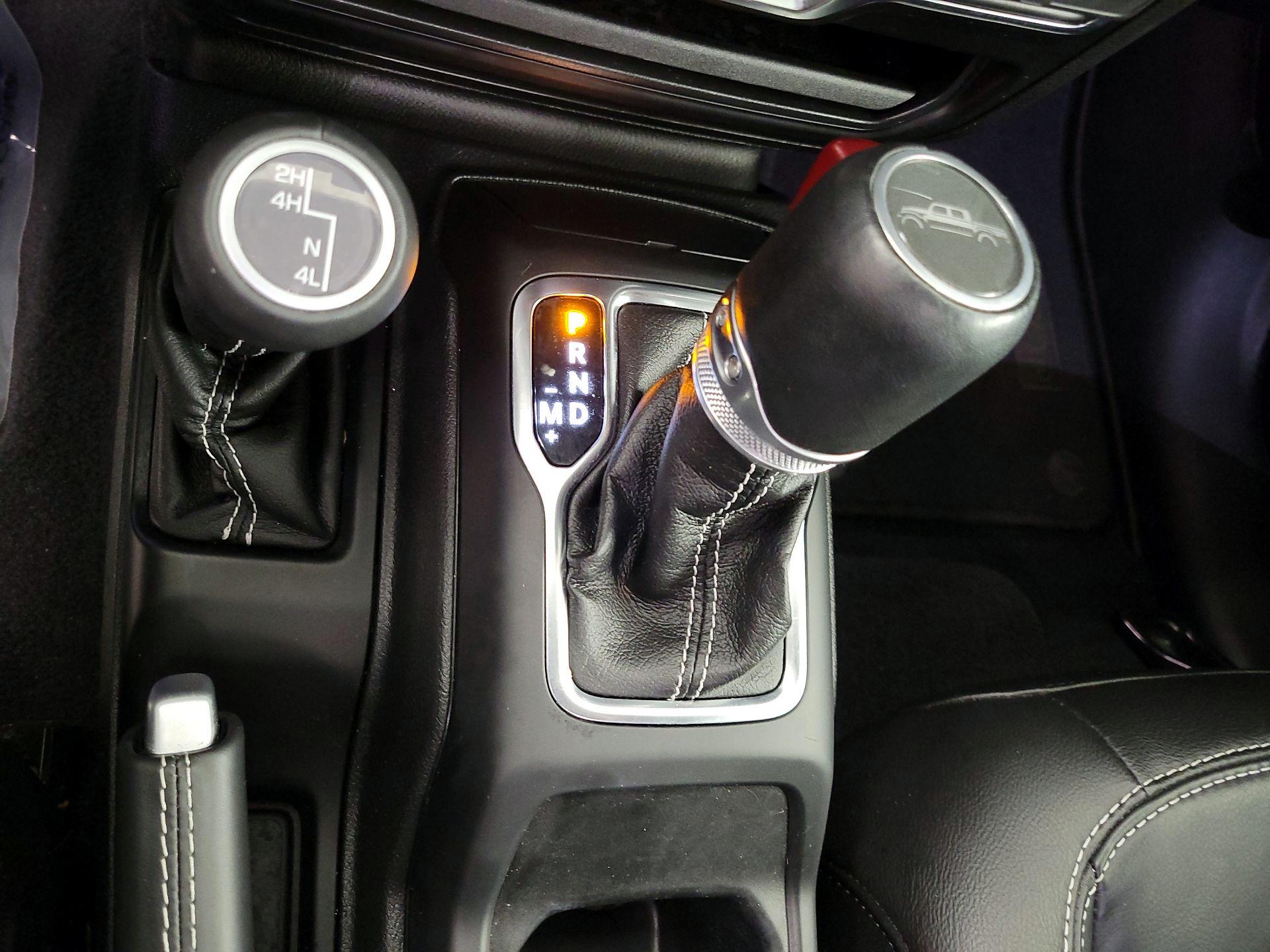 Thumbnail: 2022 Jeep Gladiator - 18