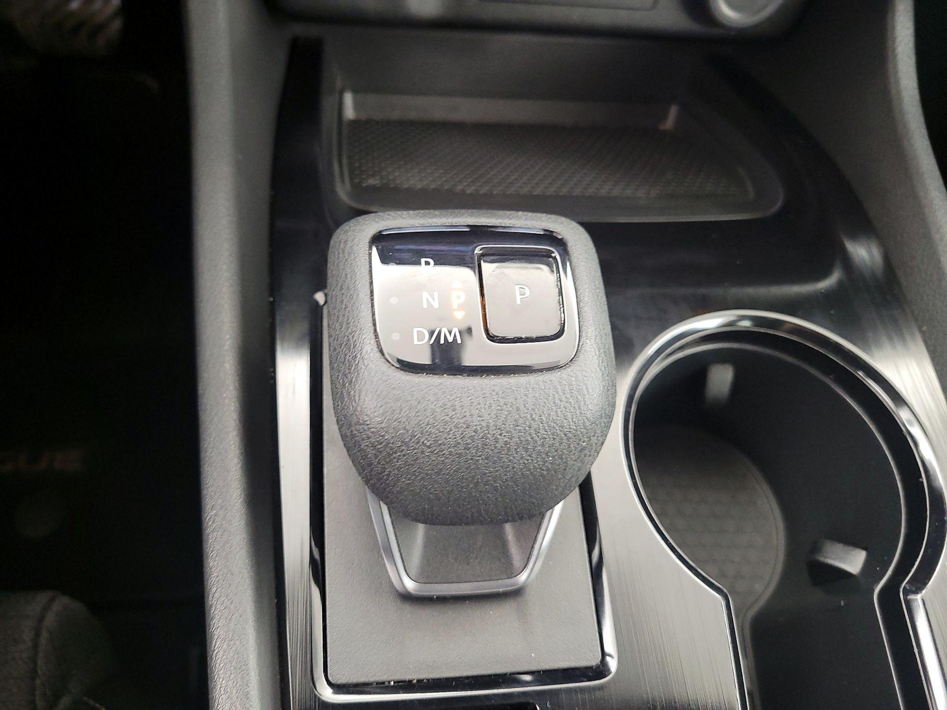 Thumbnail: 2021 Nissan Rogue - 17