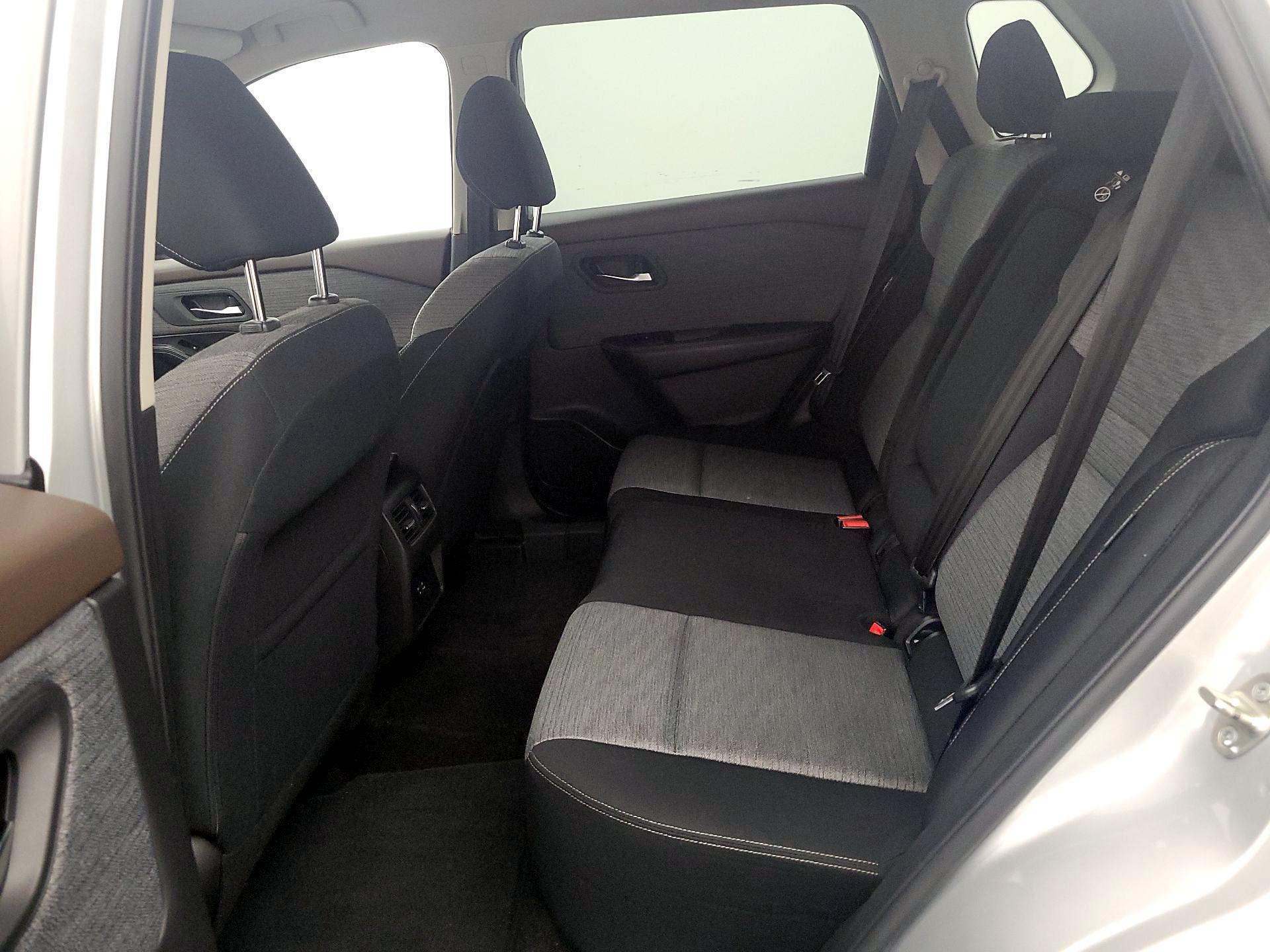 Thumbnail: 2021 Nissan Rogue - 19