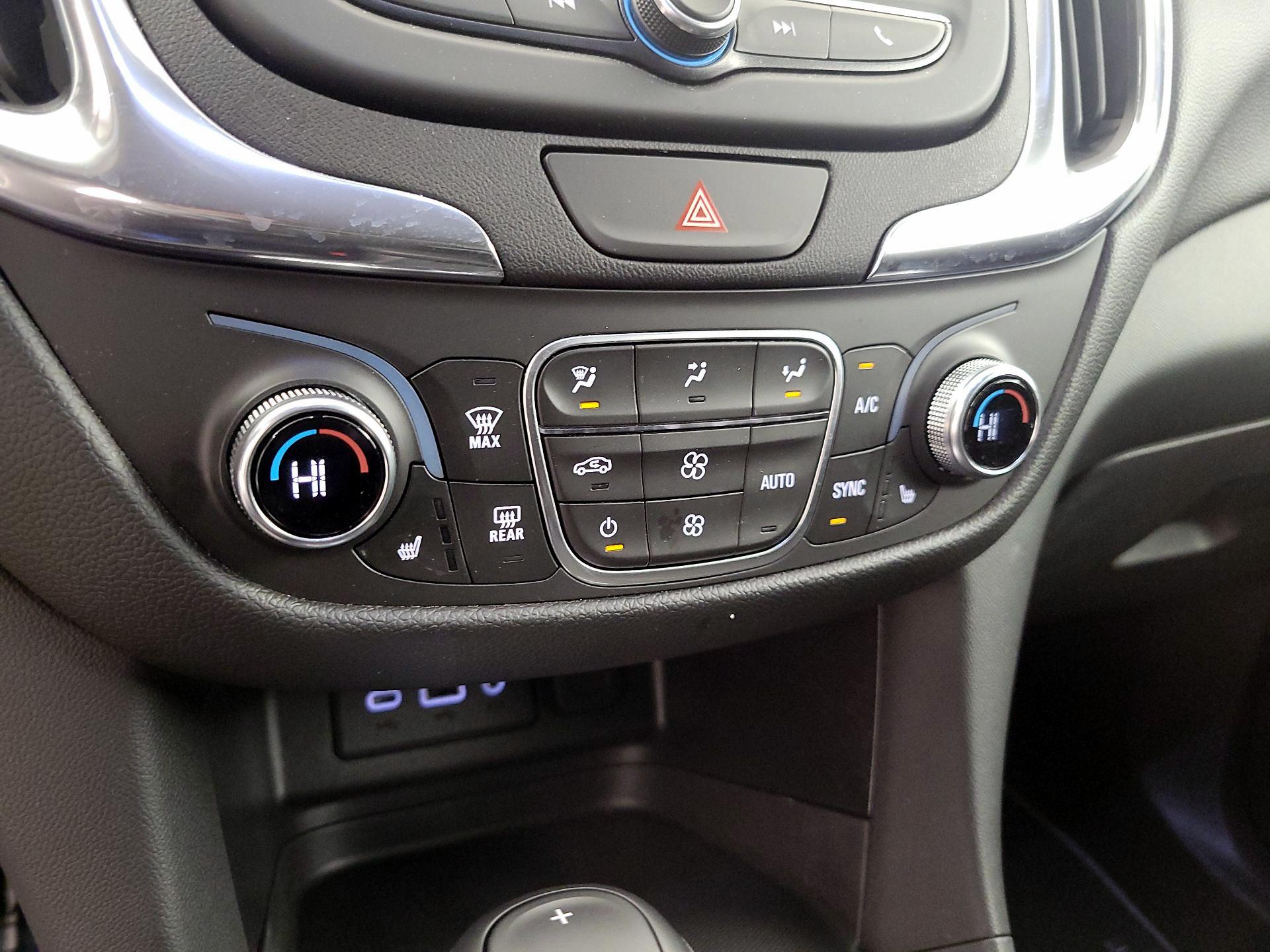 Thumbnail: 2020 Chevrolet Equinox - 16