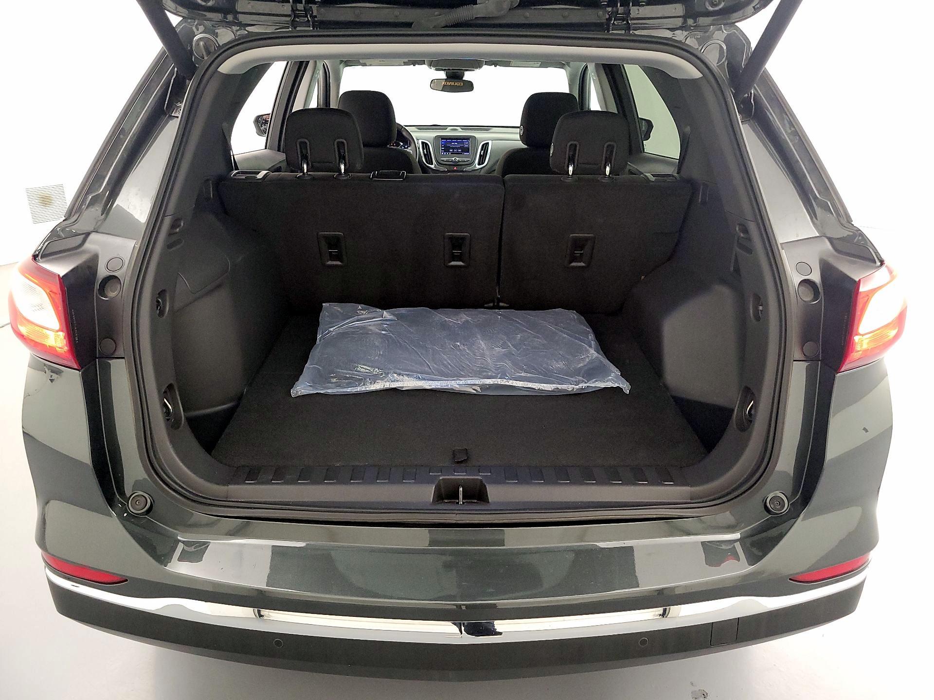 Thumbnail: 2020 Chevrolet Equinox - 20