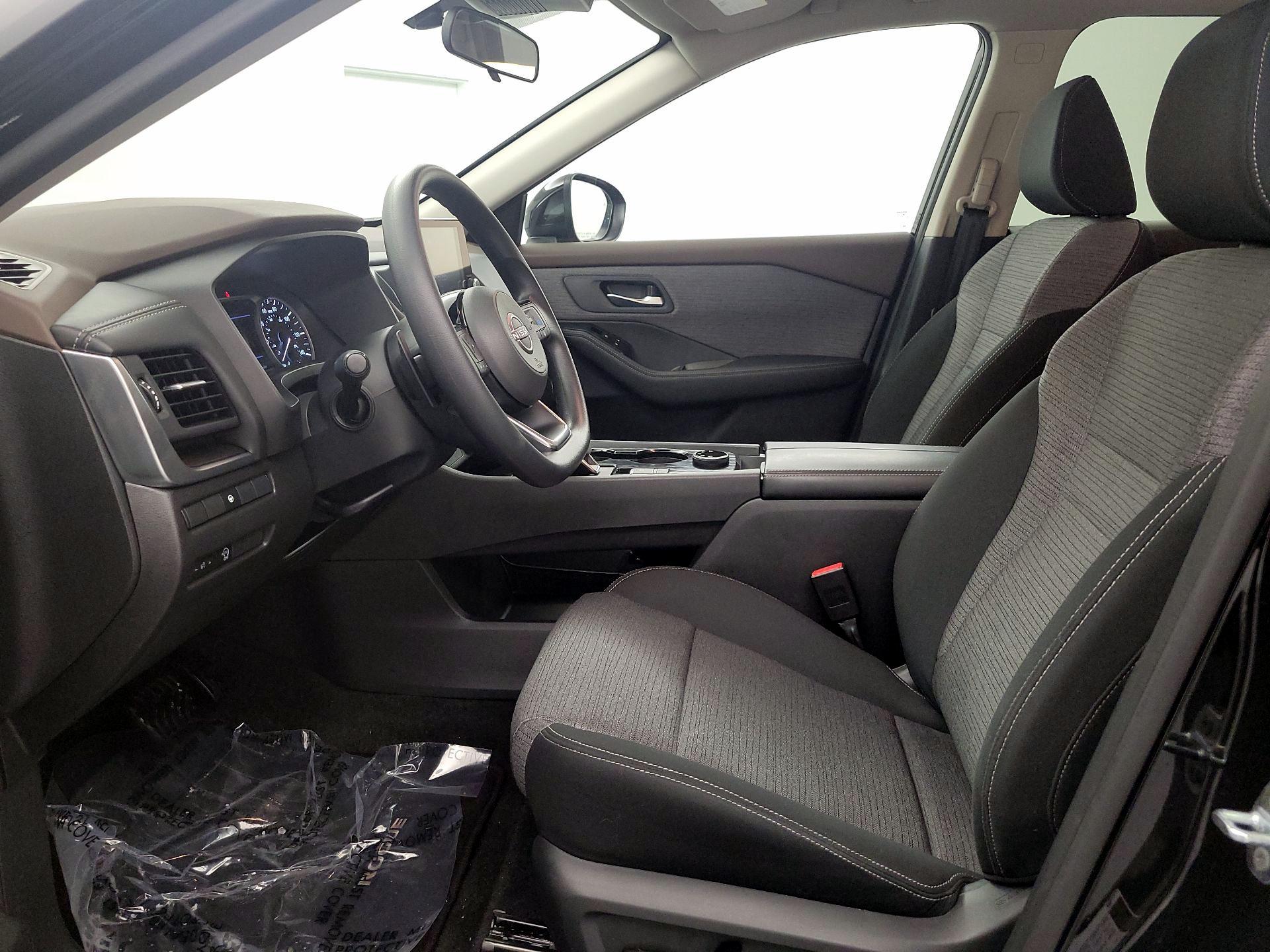 Thumbnail: 2023 Nissan Rogue - 11