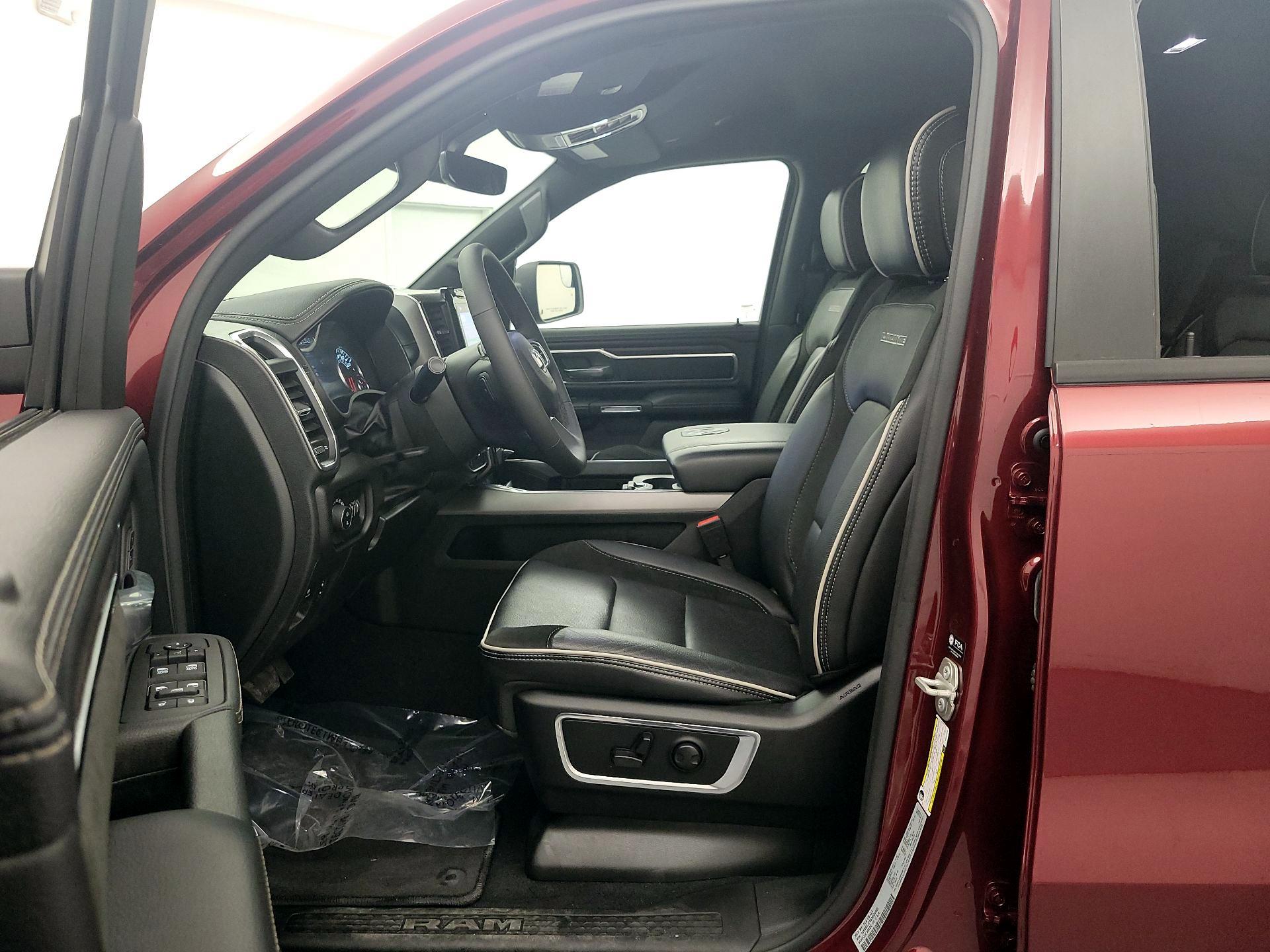 Thumbnail: 2025 RAM 1500 - 11