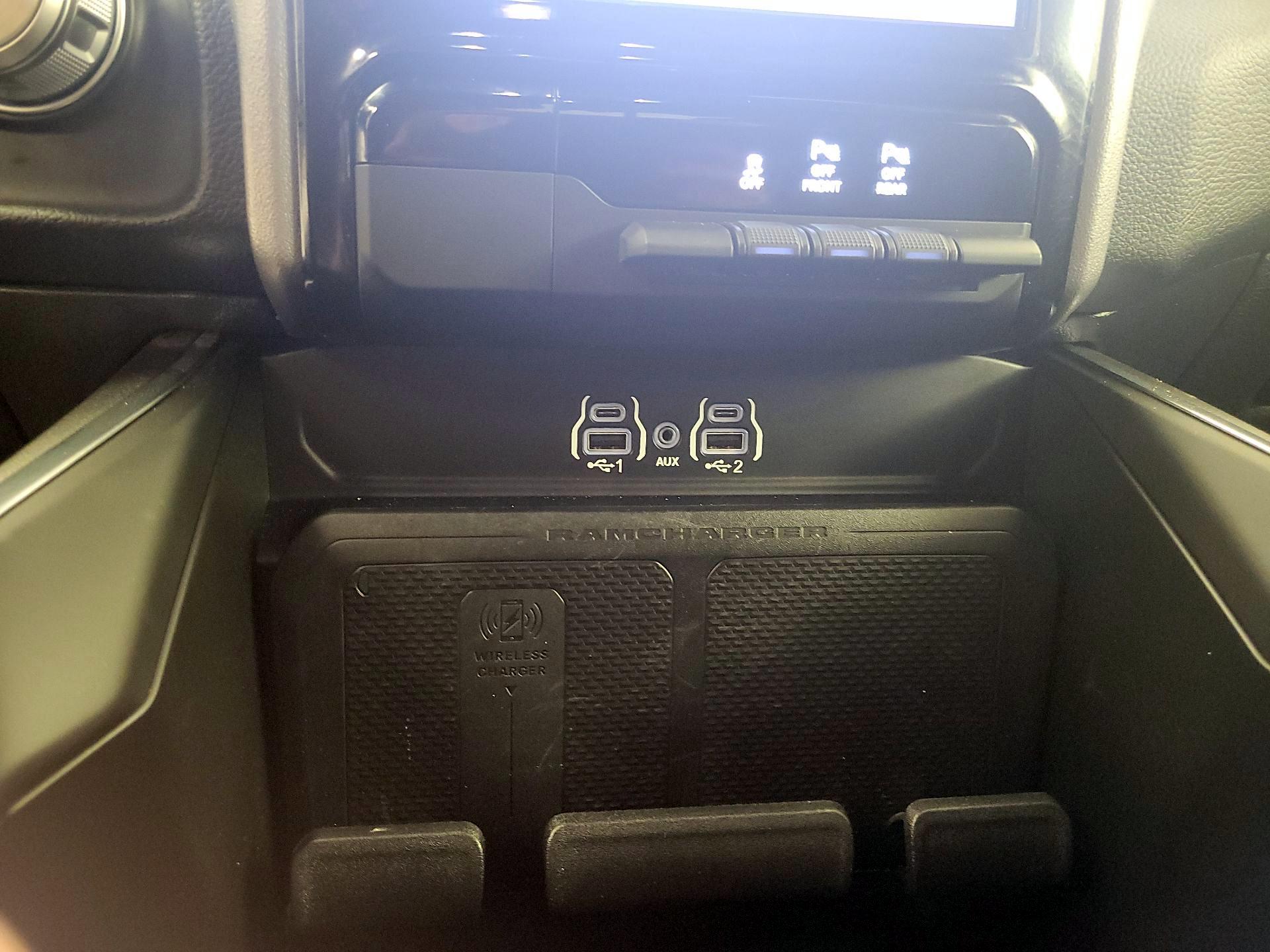 Thumbnail: 2025 RAM 1500 - 19