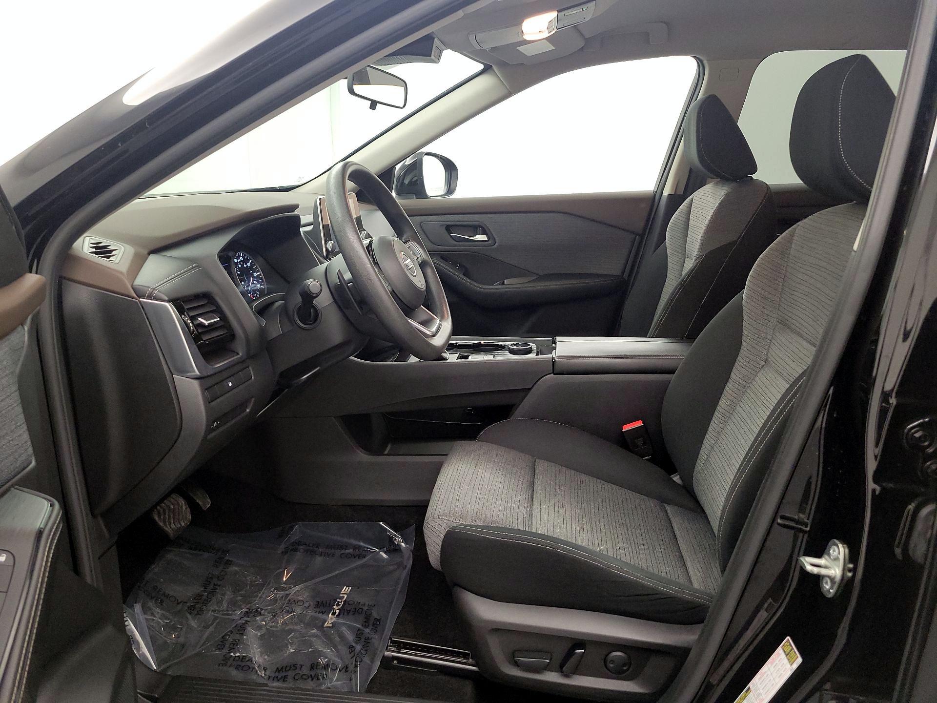 Thumbnail: 2021 Nissan Rogue - 11