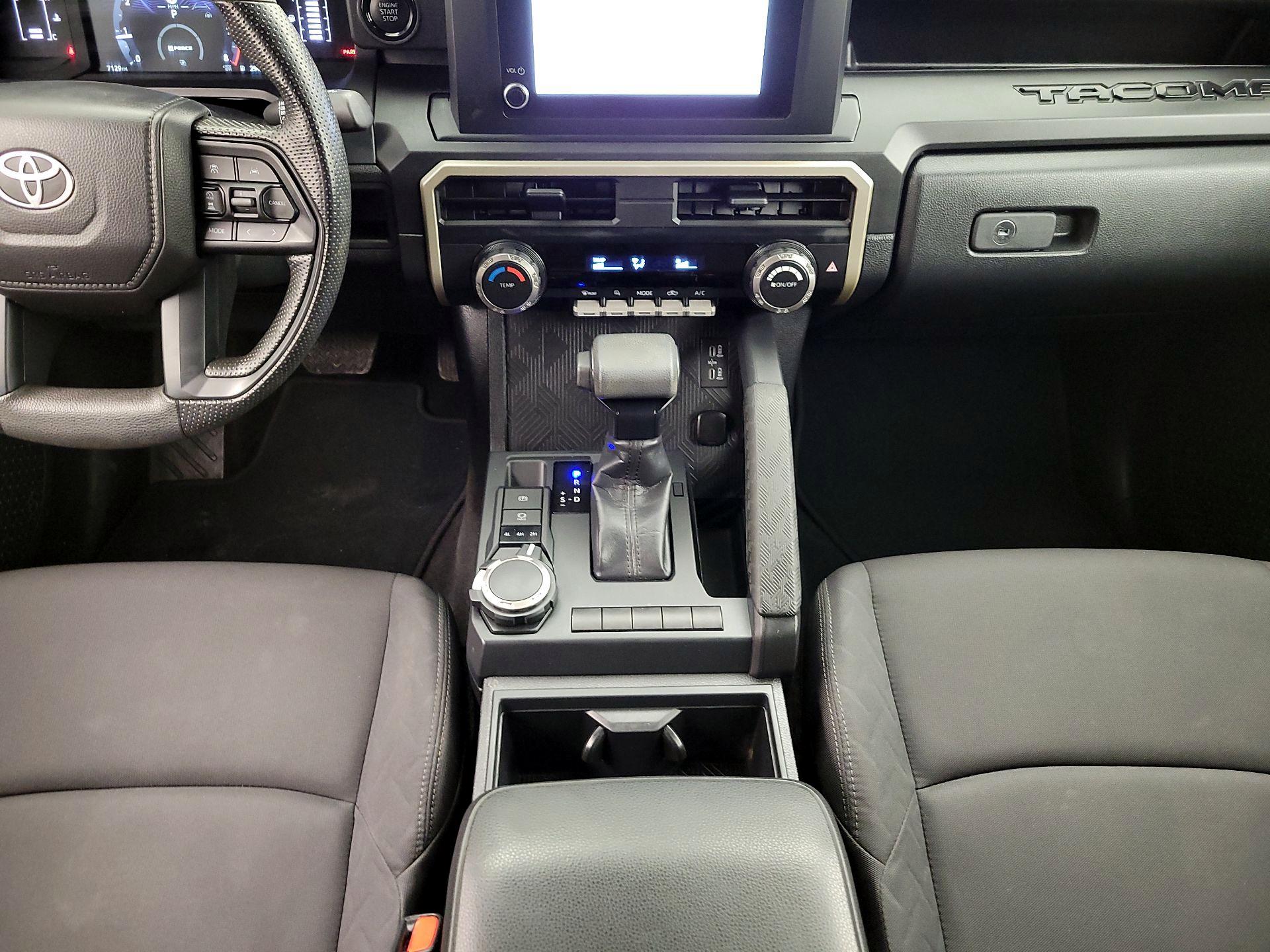 Thumbnail: 2025 Toyota Tacoma - 18