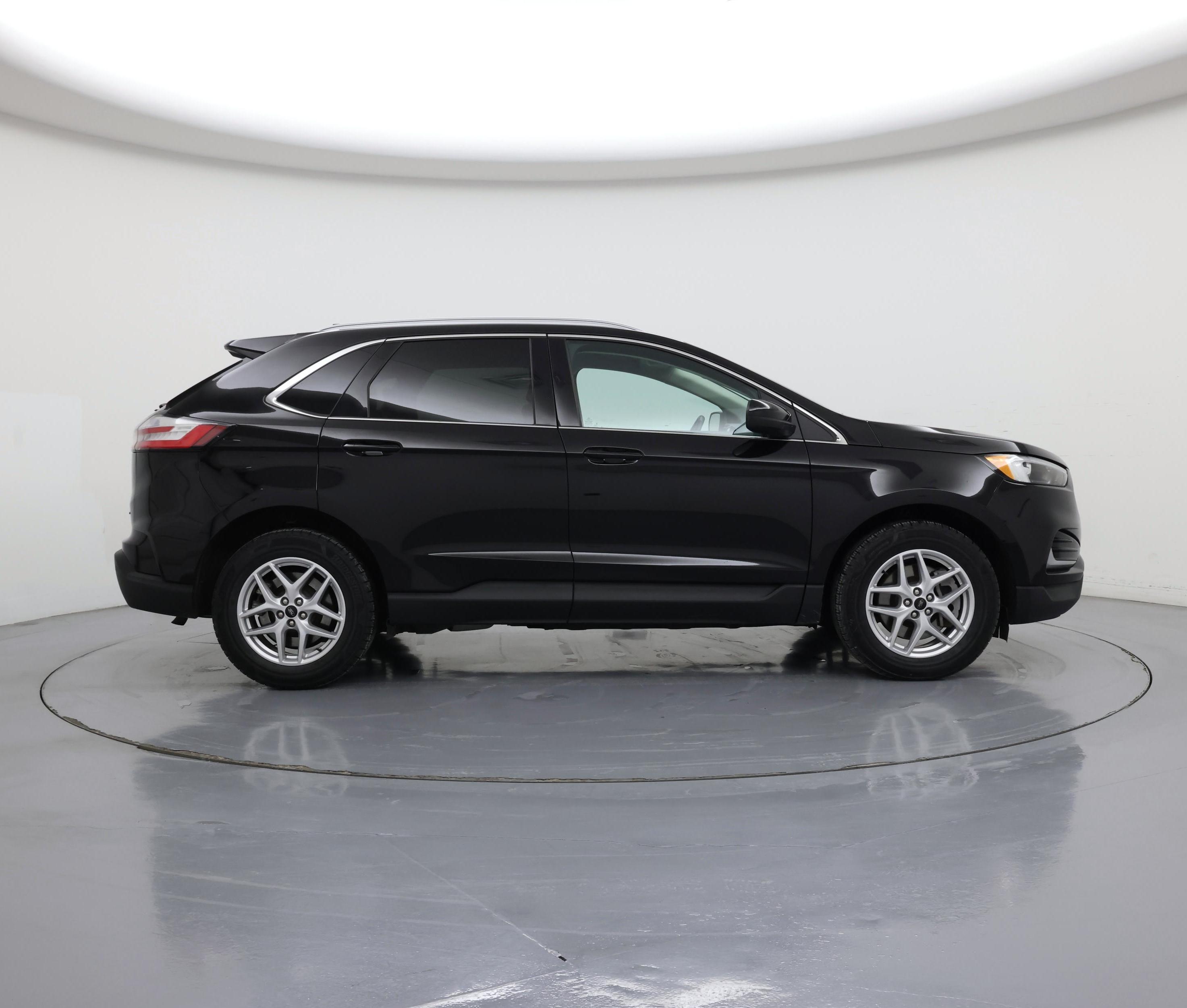 Thumbnail: 2023 Ford Edge - 7