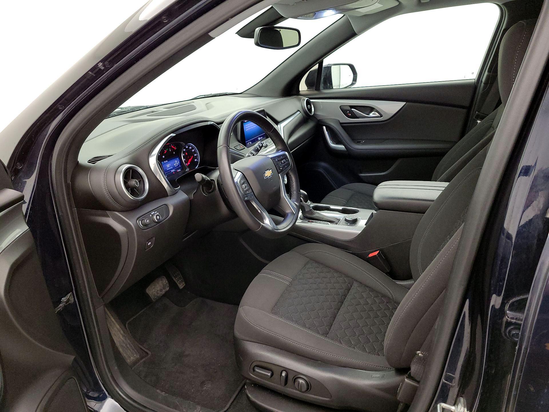 Thumbnail: 2020 Chevrolet Blazer - 11