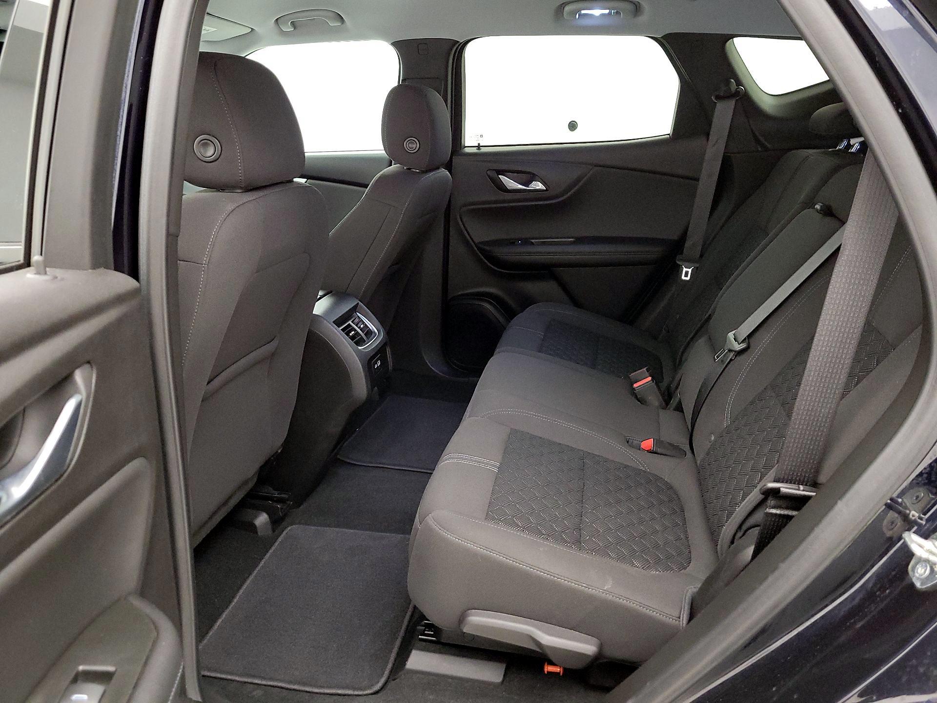 Thumbnail: 2020 Chevrolet Blazer - 20