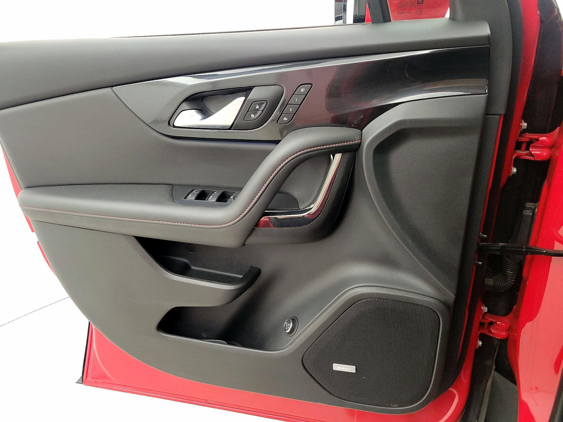 Thumbnail: 2022 Chevrolet Blazer - 12